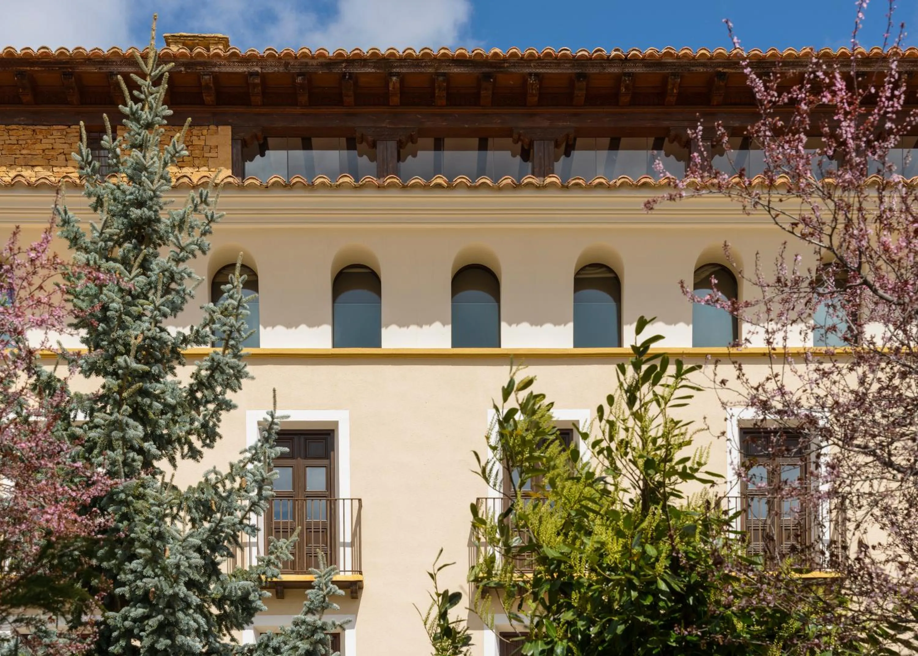 Property building in Hotel Palacio Matutano-Daudén
