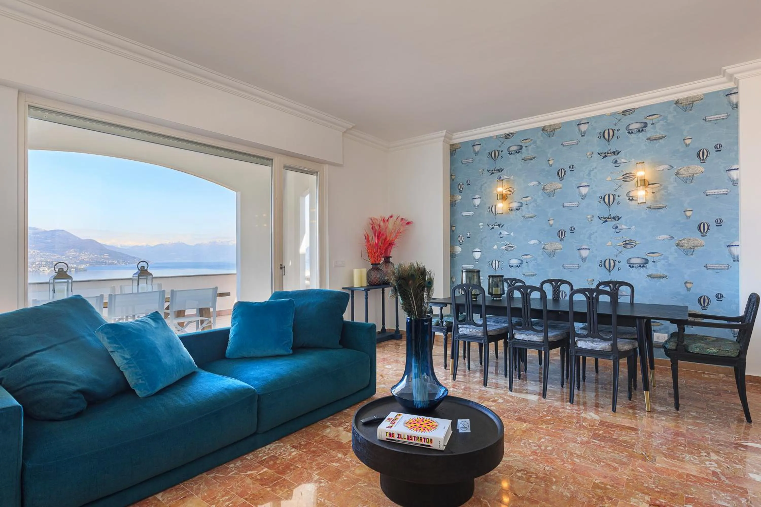 Living room in Lago 270