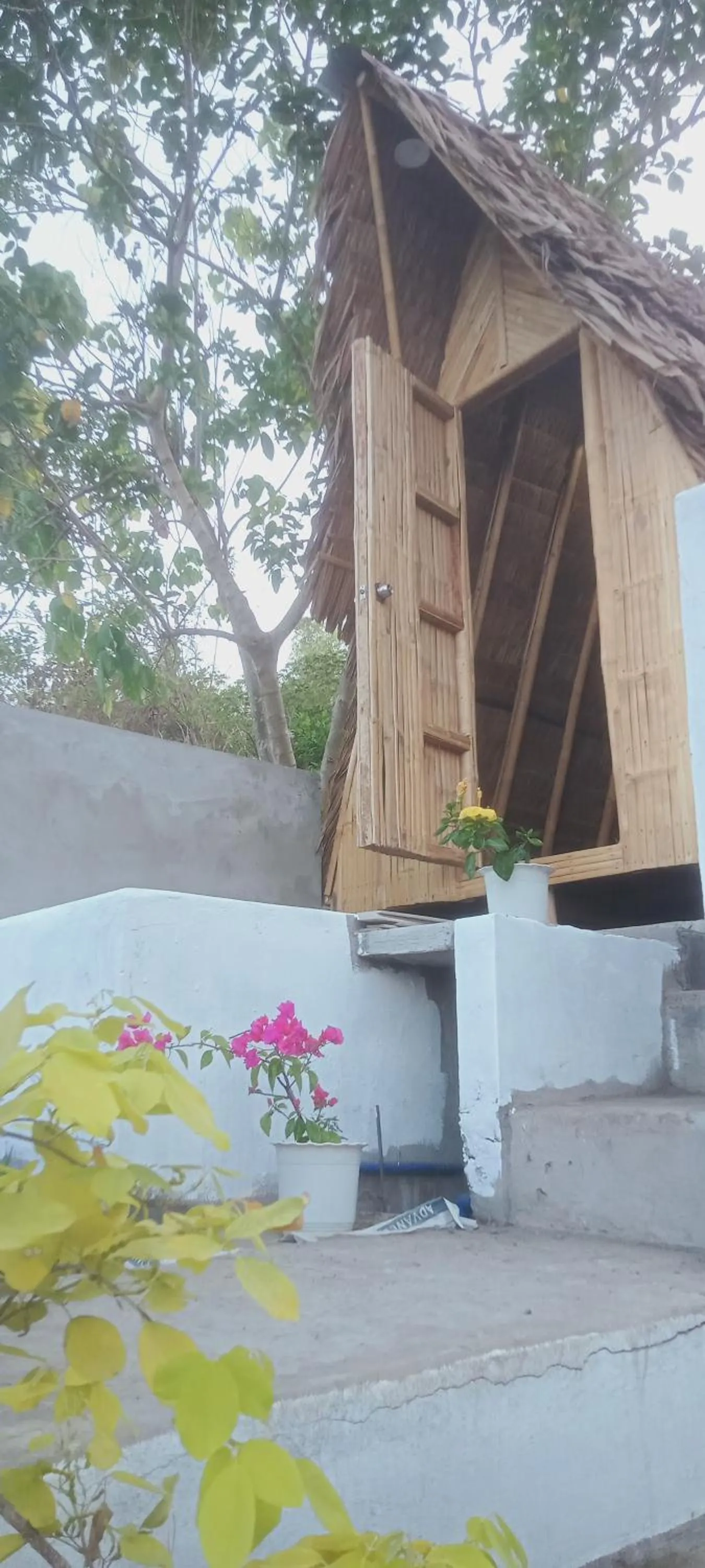 Property building in Baywalk Suites Batangas