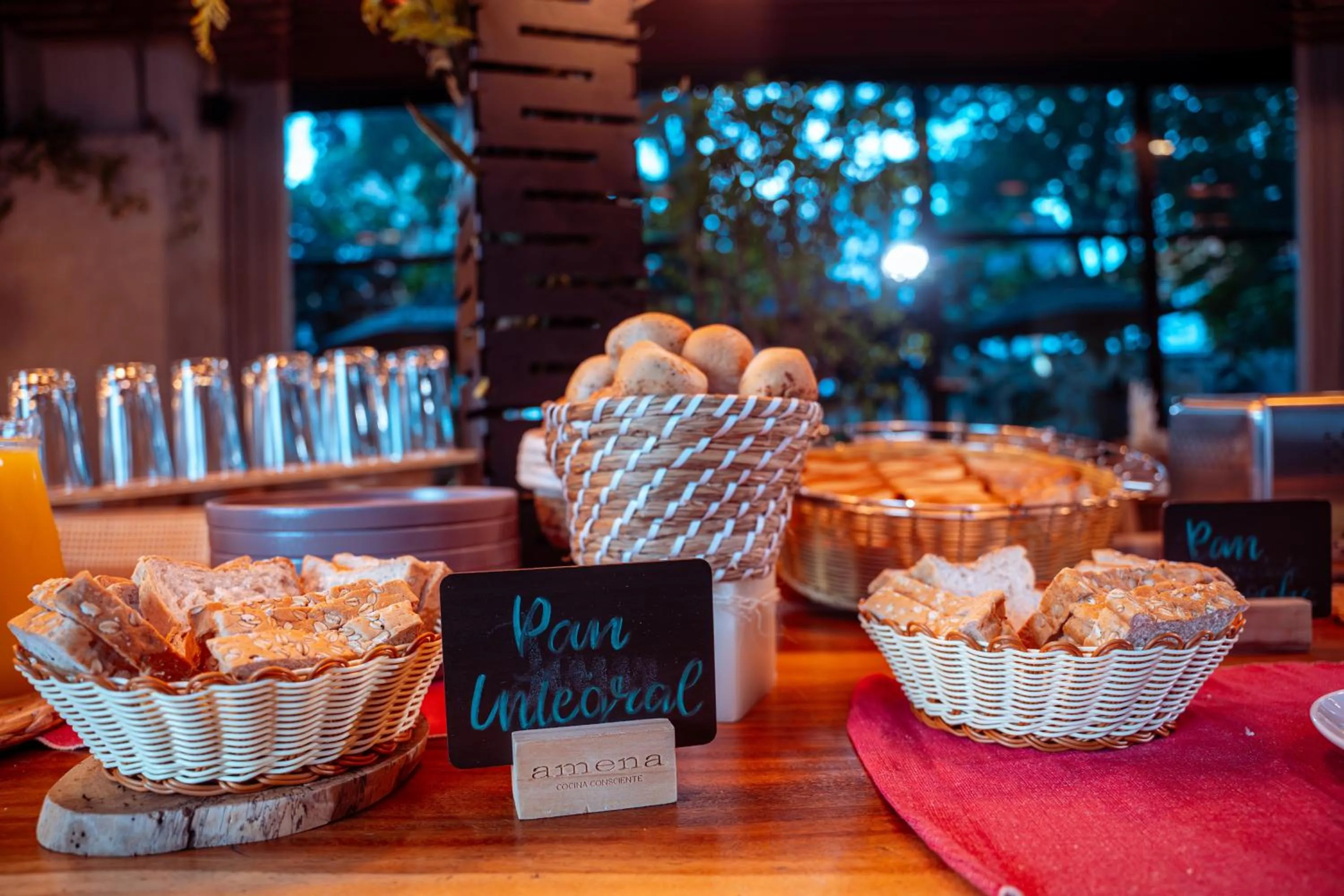 Buffet breakfast in Hashtag 98 Hotel By Jalo