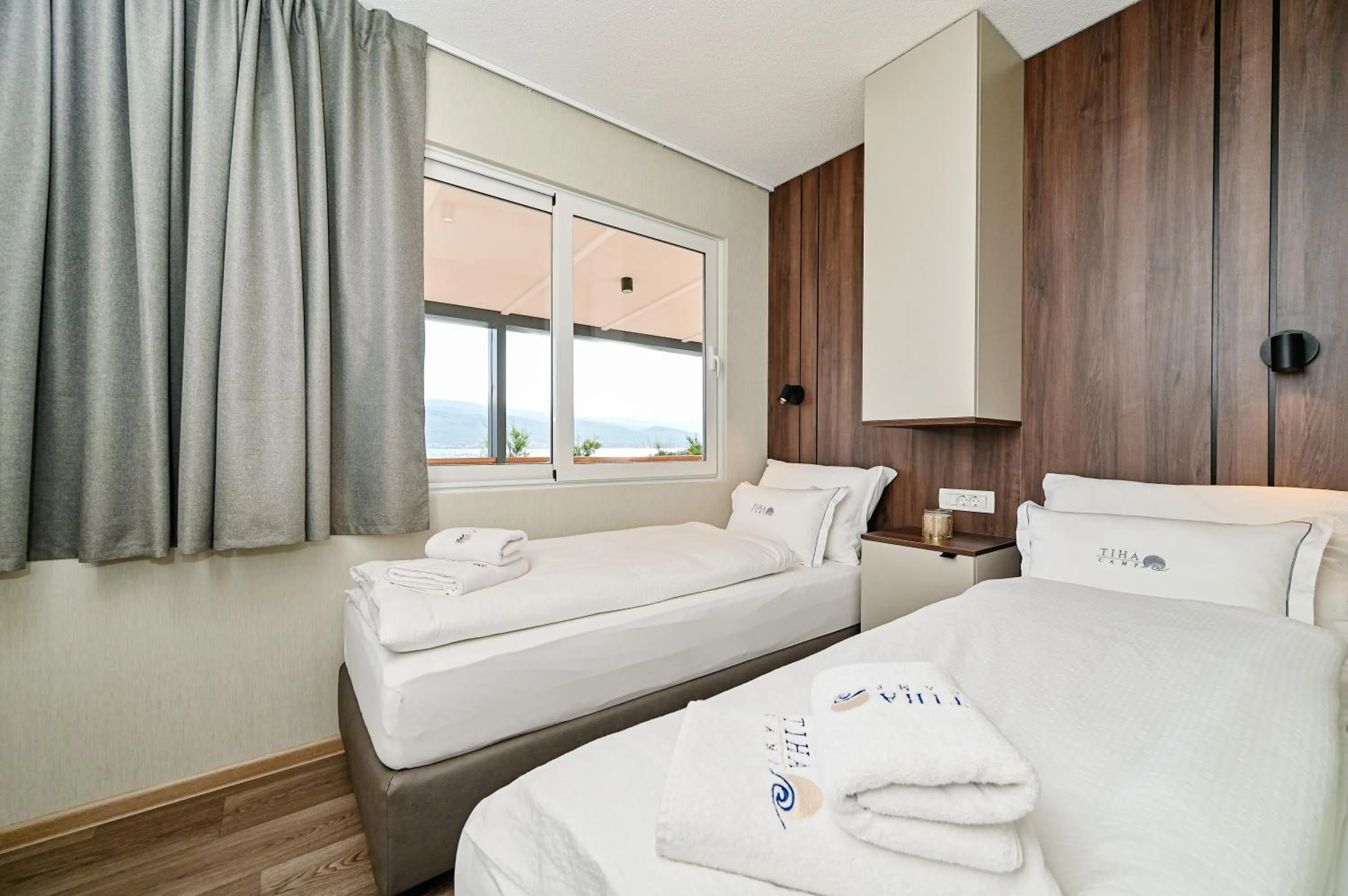 Bedroom, Bed in Mobile Homes Krk Silo