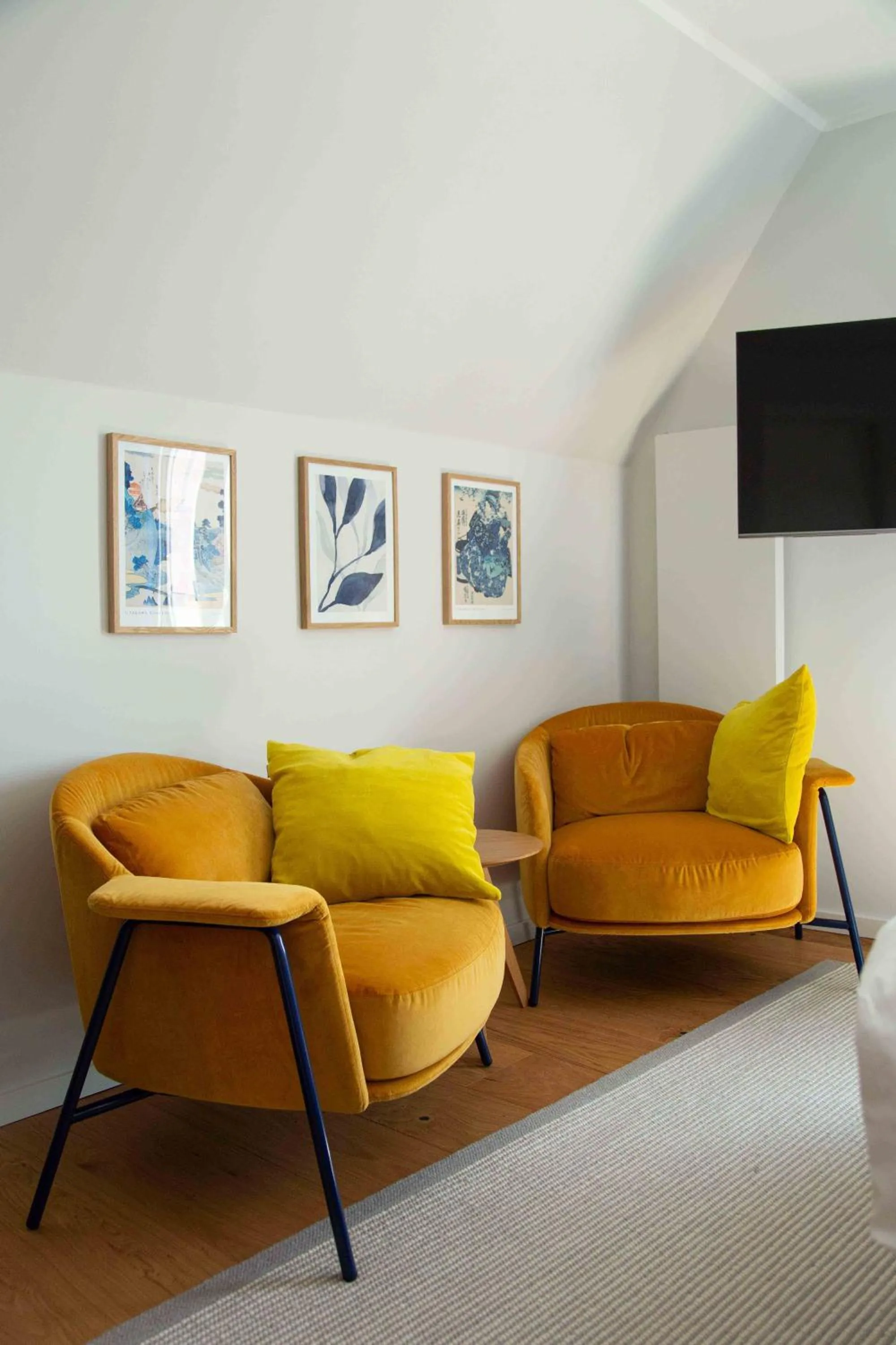 Seating area in 21rooms