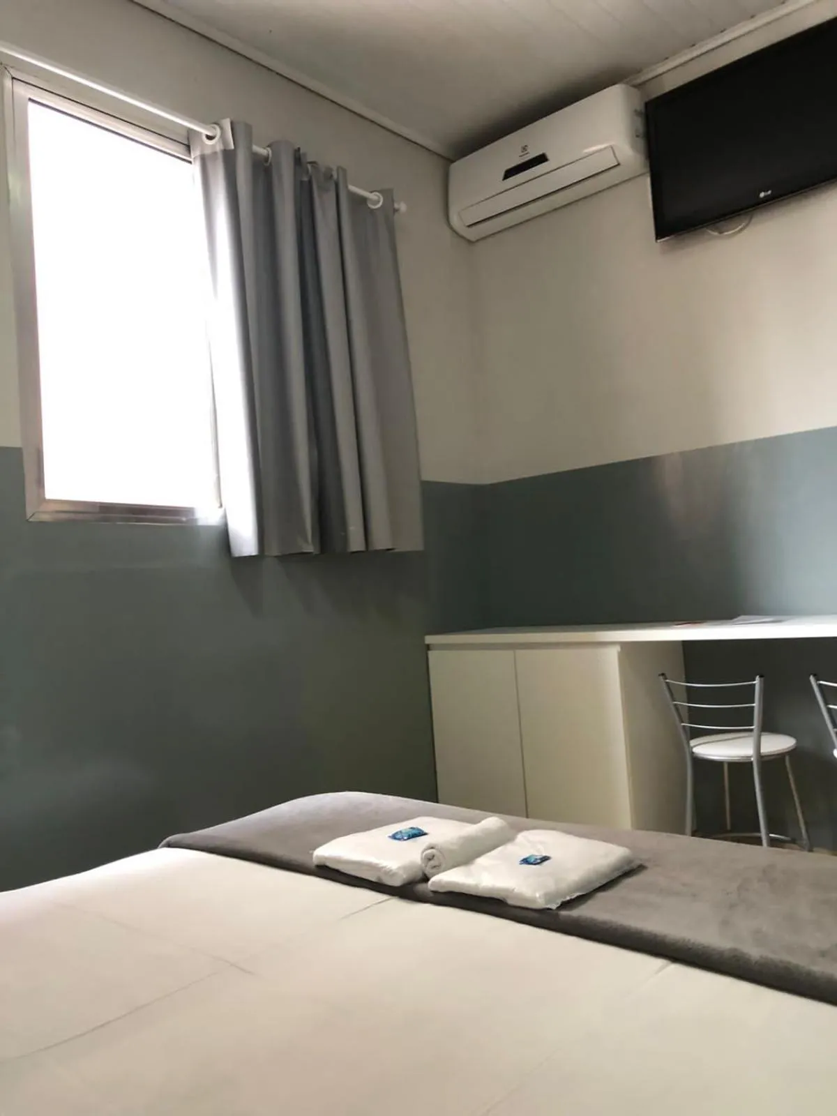 Bed in Hotel Sany SP- Metrô Paulista