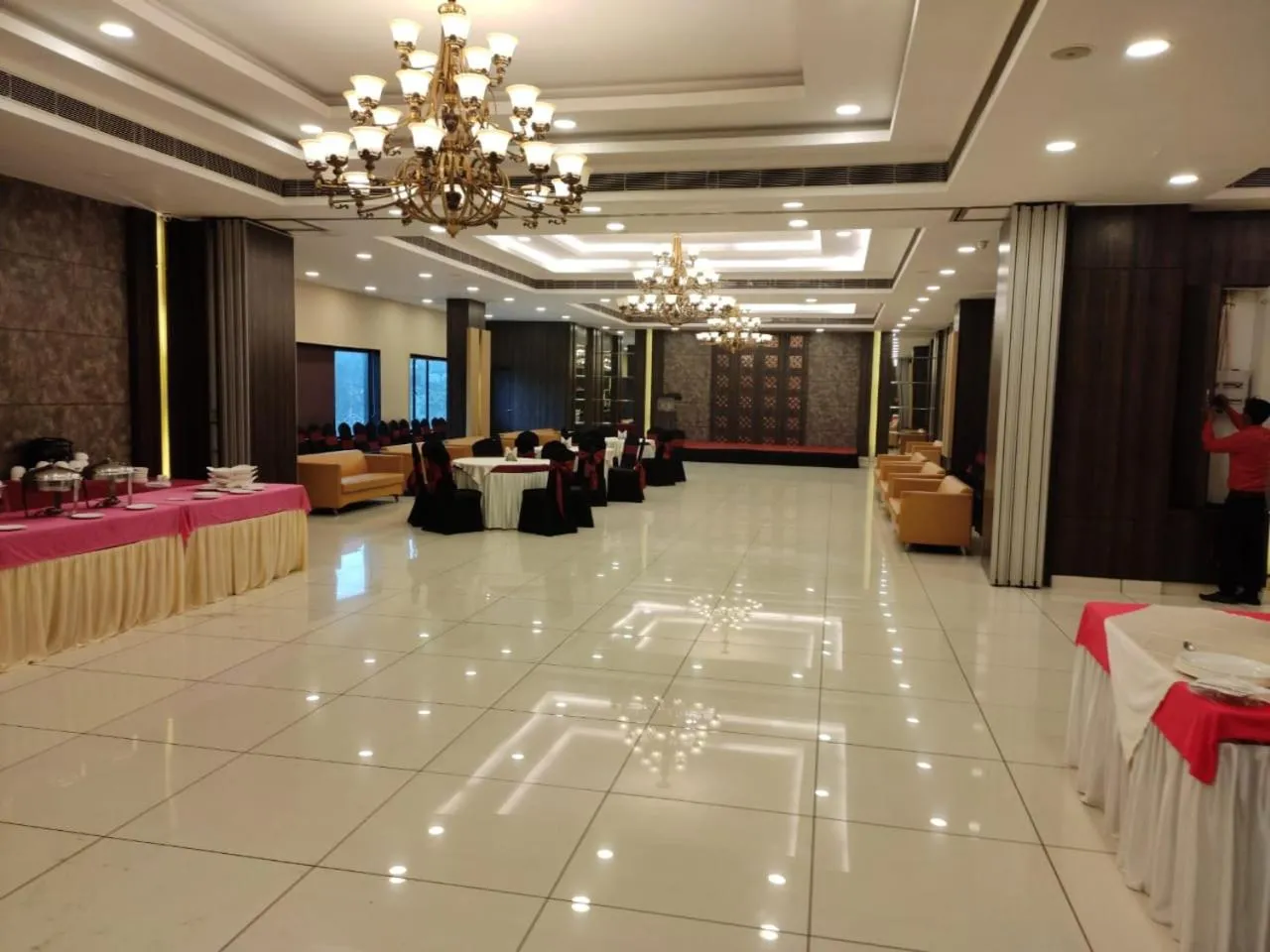 VIORAY INN