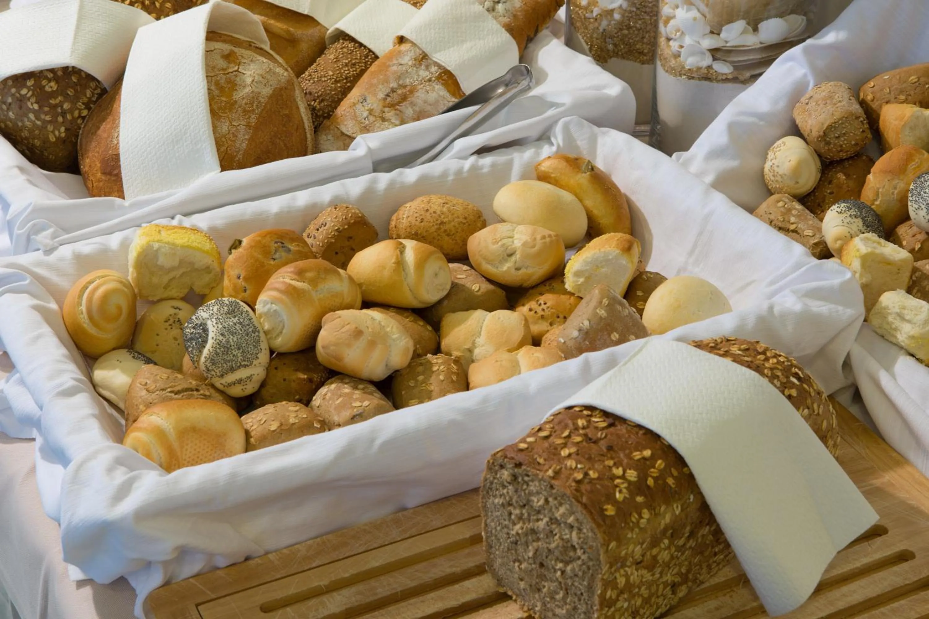 Buffet breakfast in Adriatic Palace Hotel