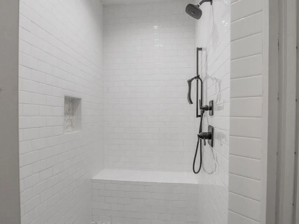 Stunning Luxury Cabin w Hot Tub and Fire Pit Holy Shiplap is Perfect Romantic Couples Getaway