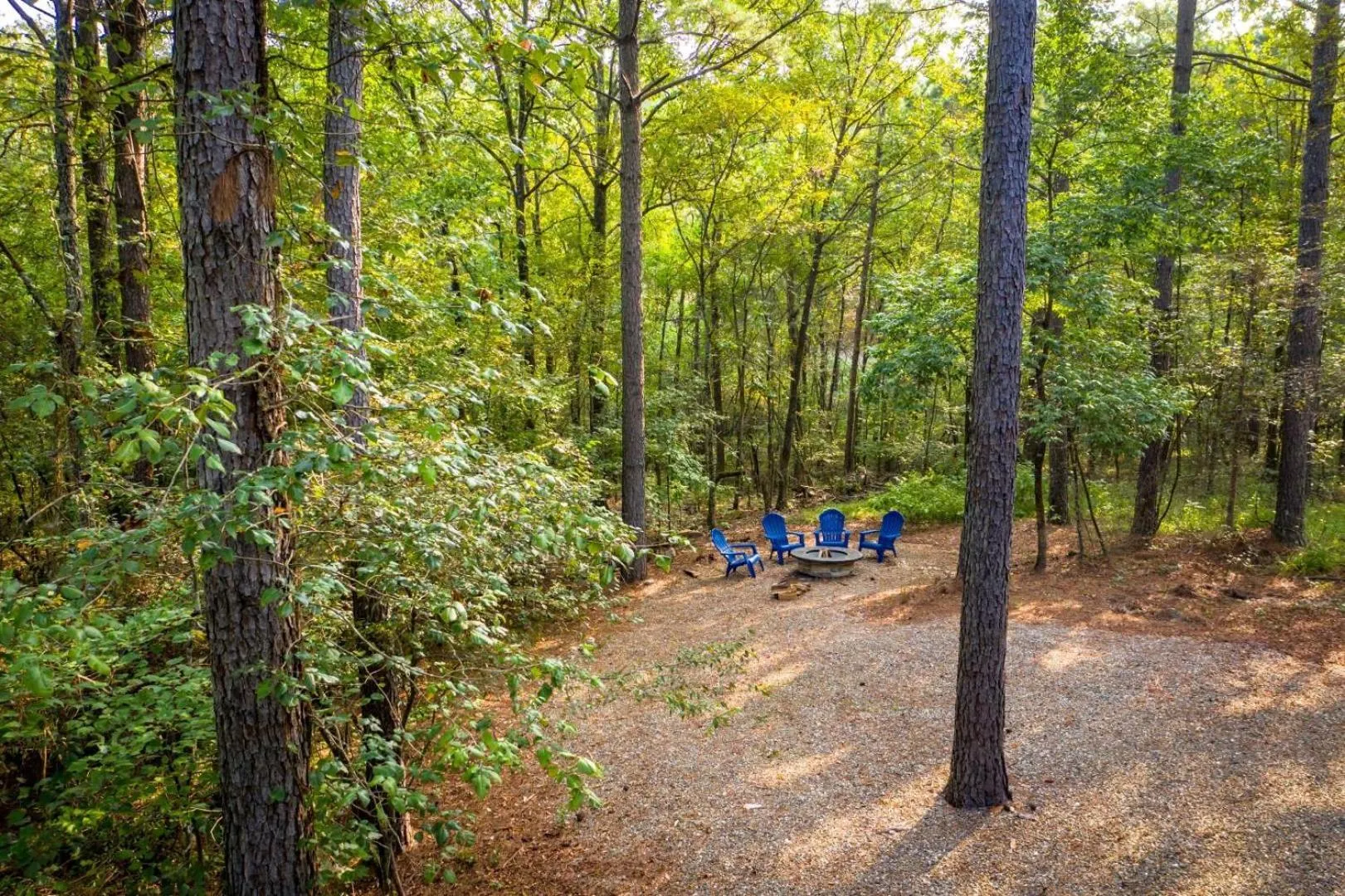 Stunning Luxury Cabin w Hot Tub and Fire Pit Holy Shiplap is Perfect Romantic Couples Getaway