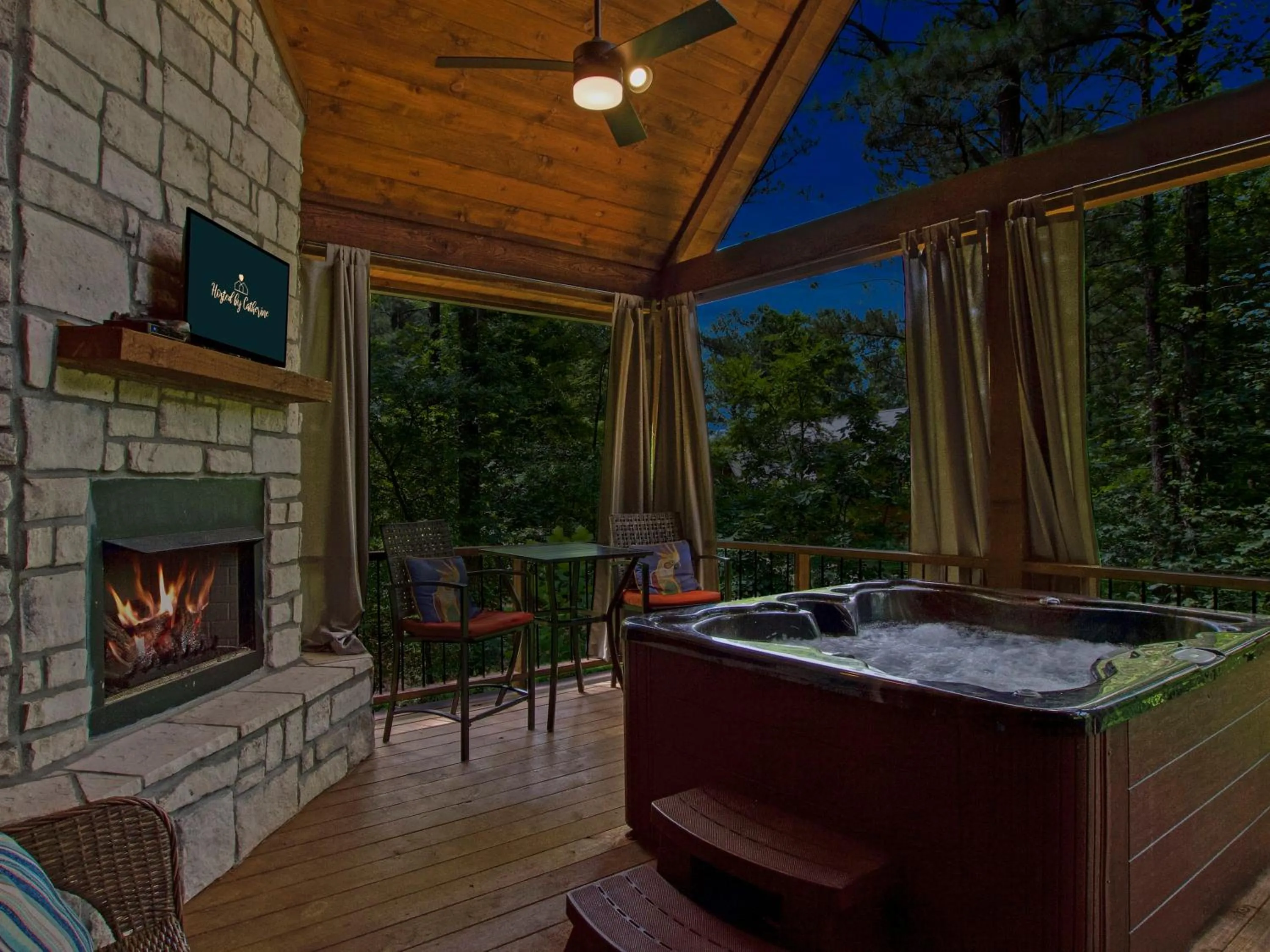 Stunning Luxury Cabin w Hot Tub and Fire Pit Holy Shiplap is Perfect Romantic Couples Getaway