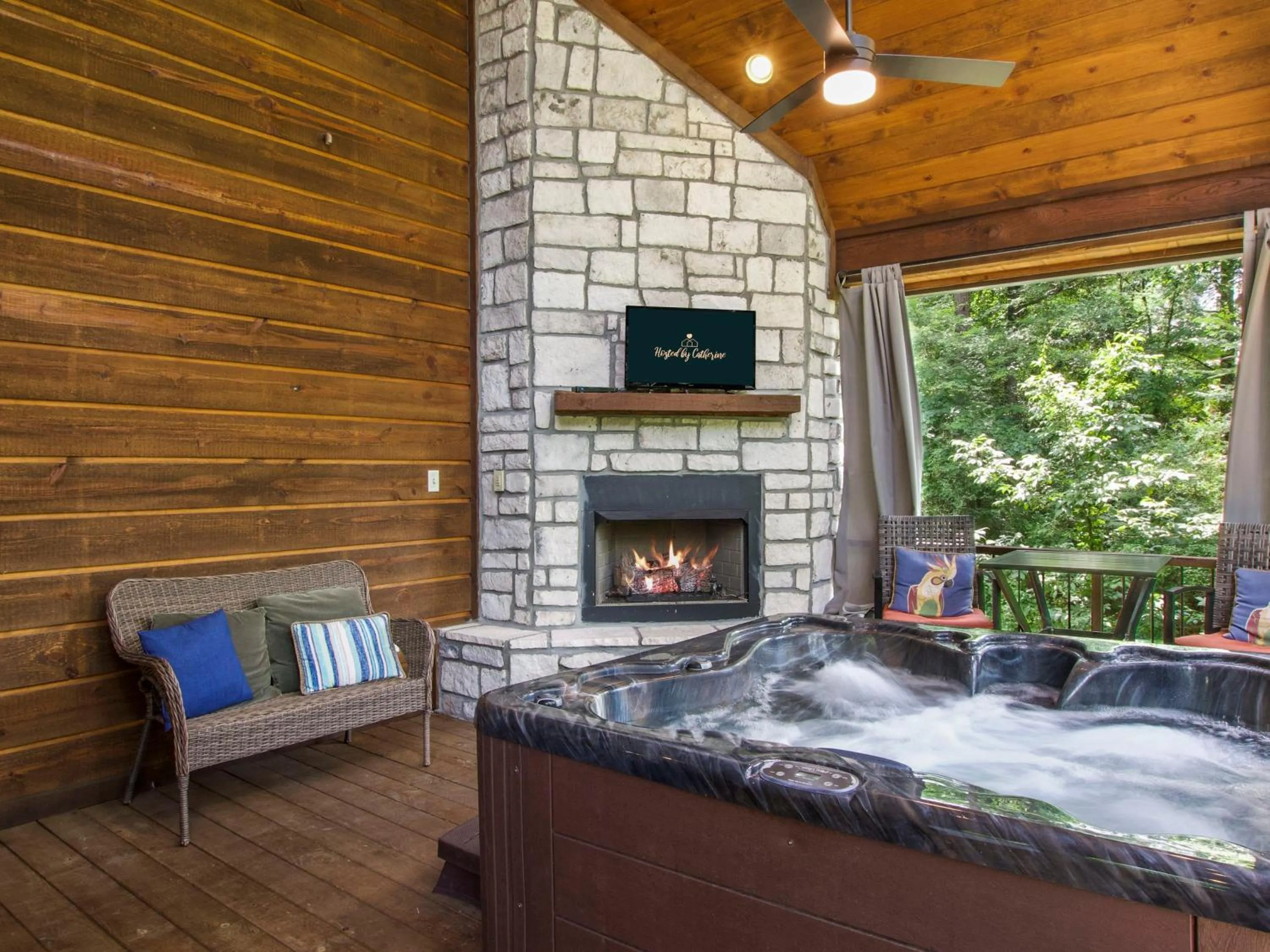 Stunning Luxury Cabin w Hot Tub and Fire Pit Holy Shiplap is Perfect Romantic Couples Getaway