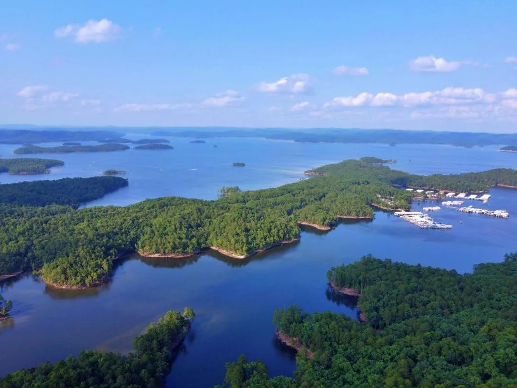 Stunning Luxury Cabin w Hot Tub and Fire Pit Holy Shiplap is Perfect Romantic Couples Getaway