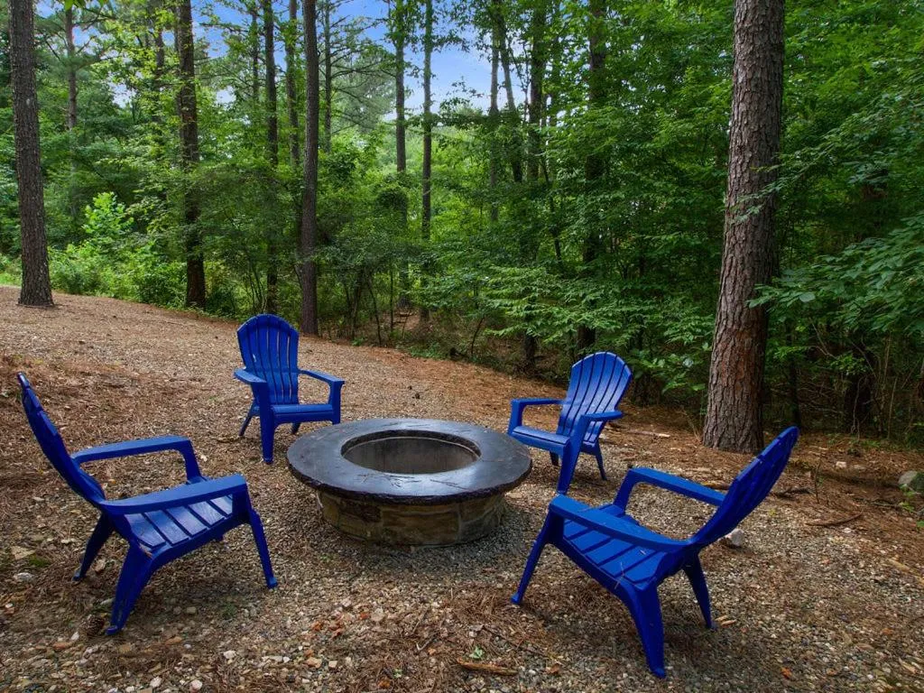 Stunning Luxury Cabin w Hot Tub and Fire Pit Holy Shiplap is Perfect Romantic Couples Getaway