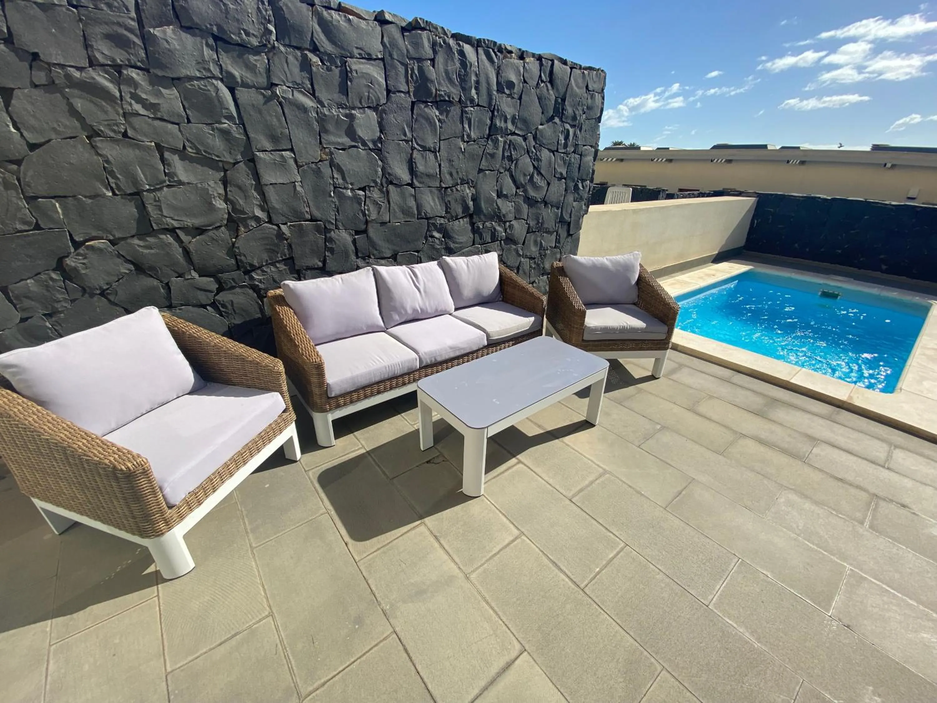 Patio in SUN BAY VILLAS APARTMENT