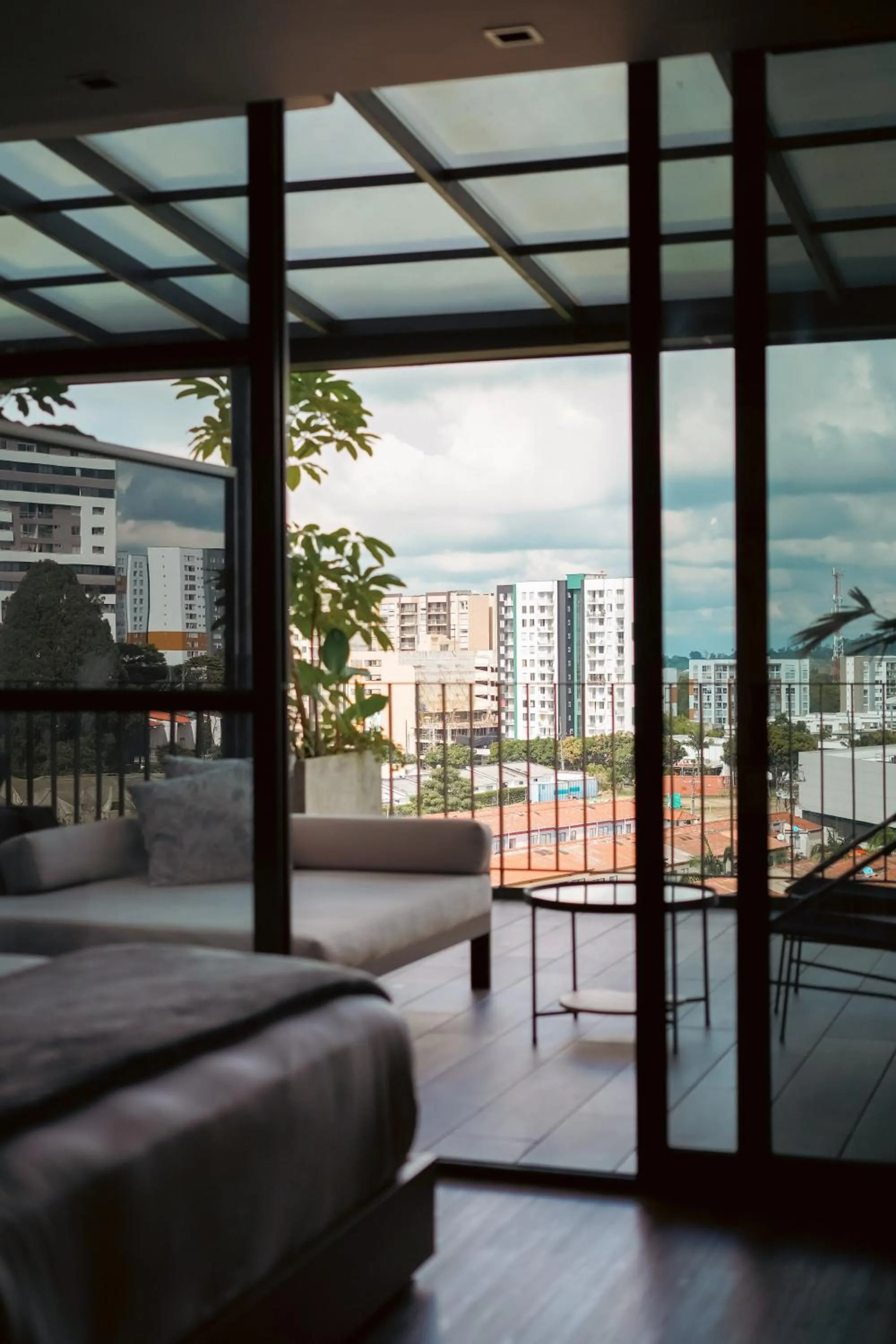 Balcony/Terrace, Bed in Hotel Sexto by Icono