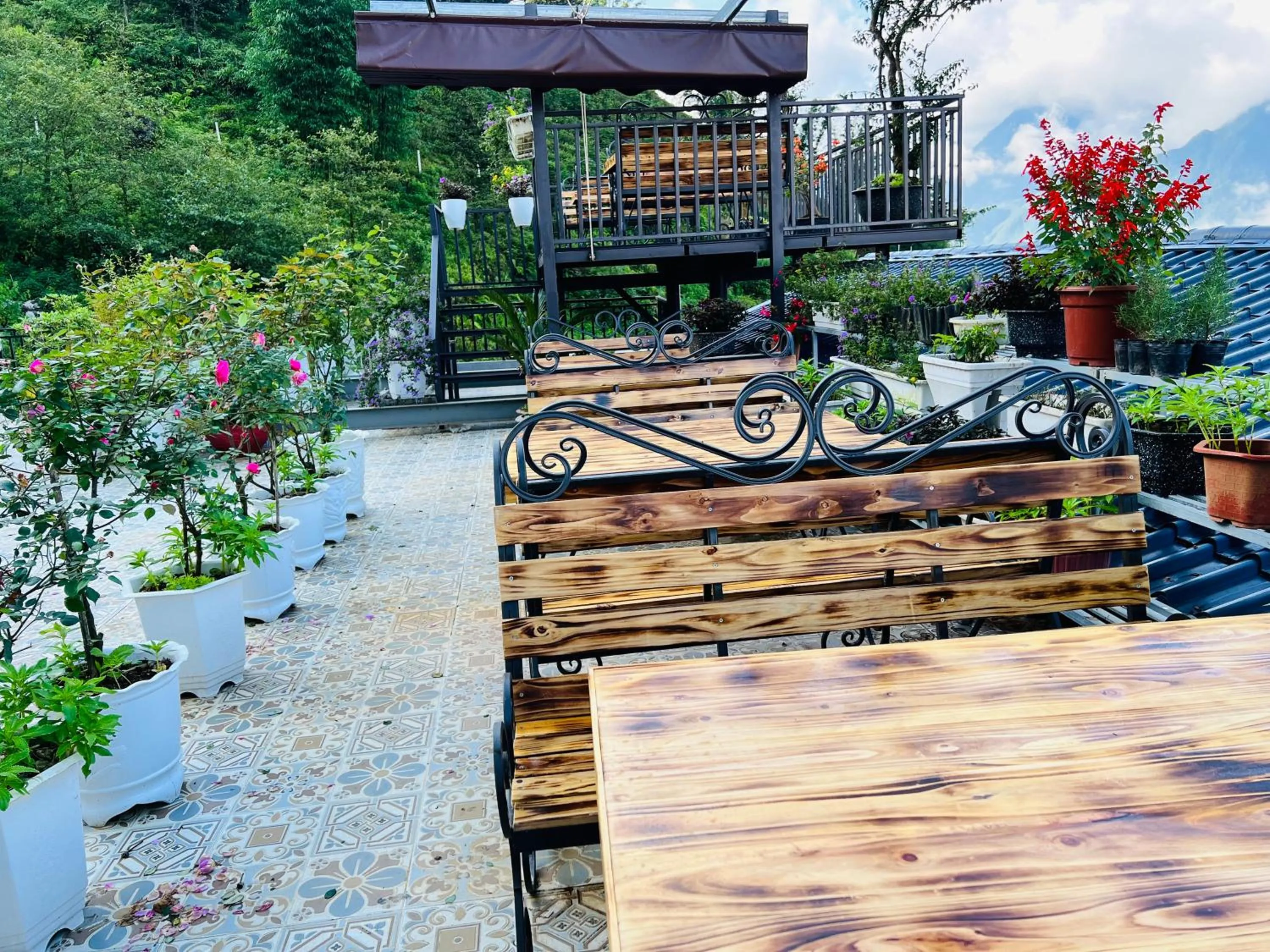 BBQ facilities in Sapa Grand Hills Hotel Apartments