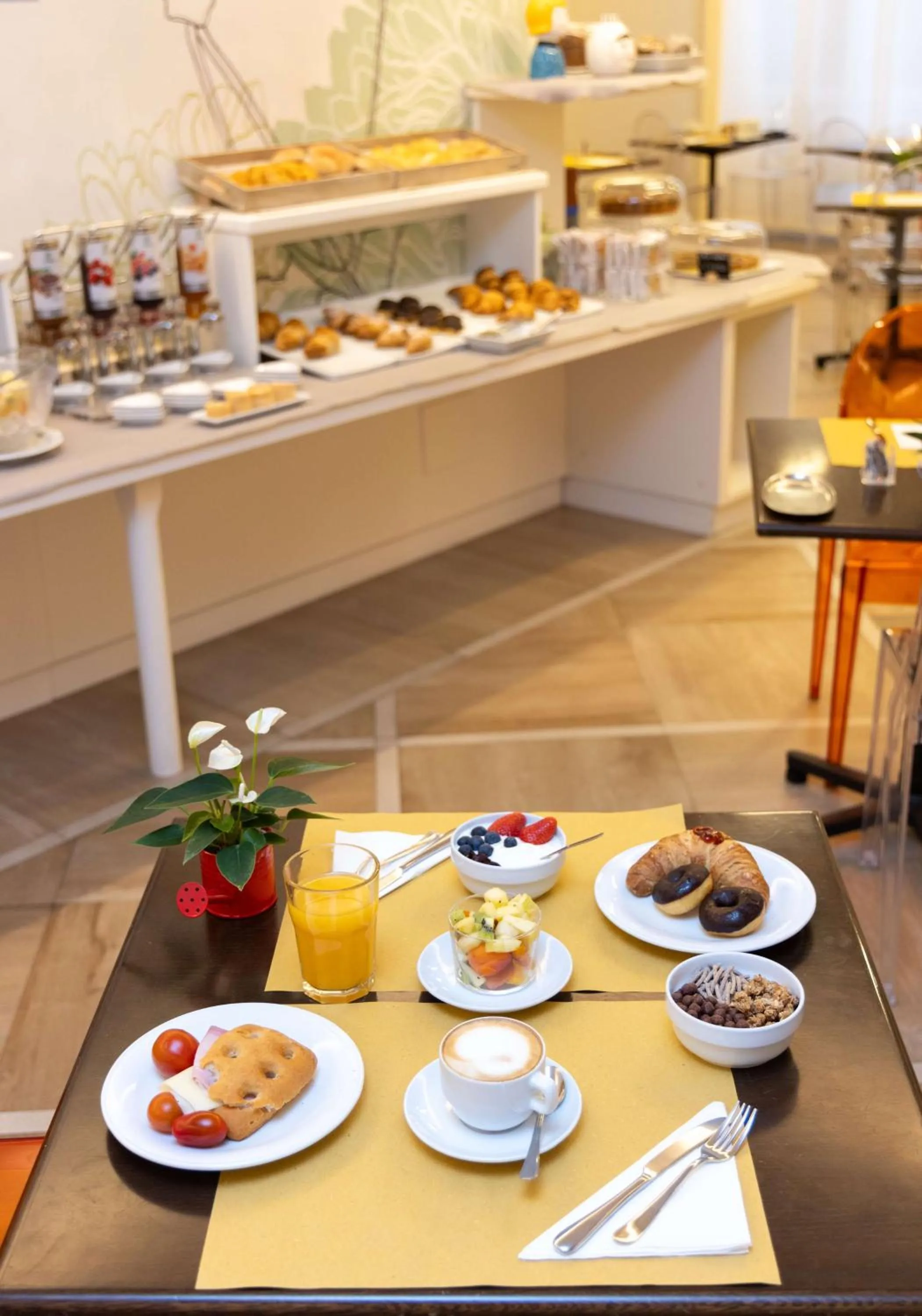 Breakfast in Best Western Hotel Crimea