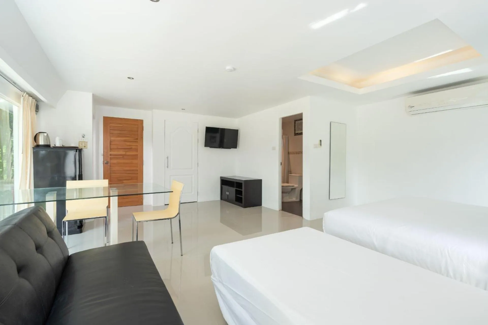 Living room, Bed in 4U Resort Samui