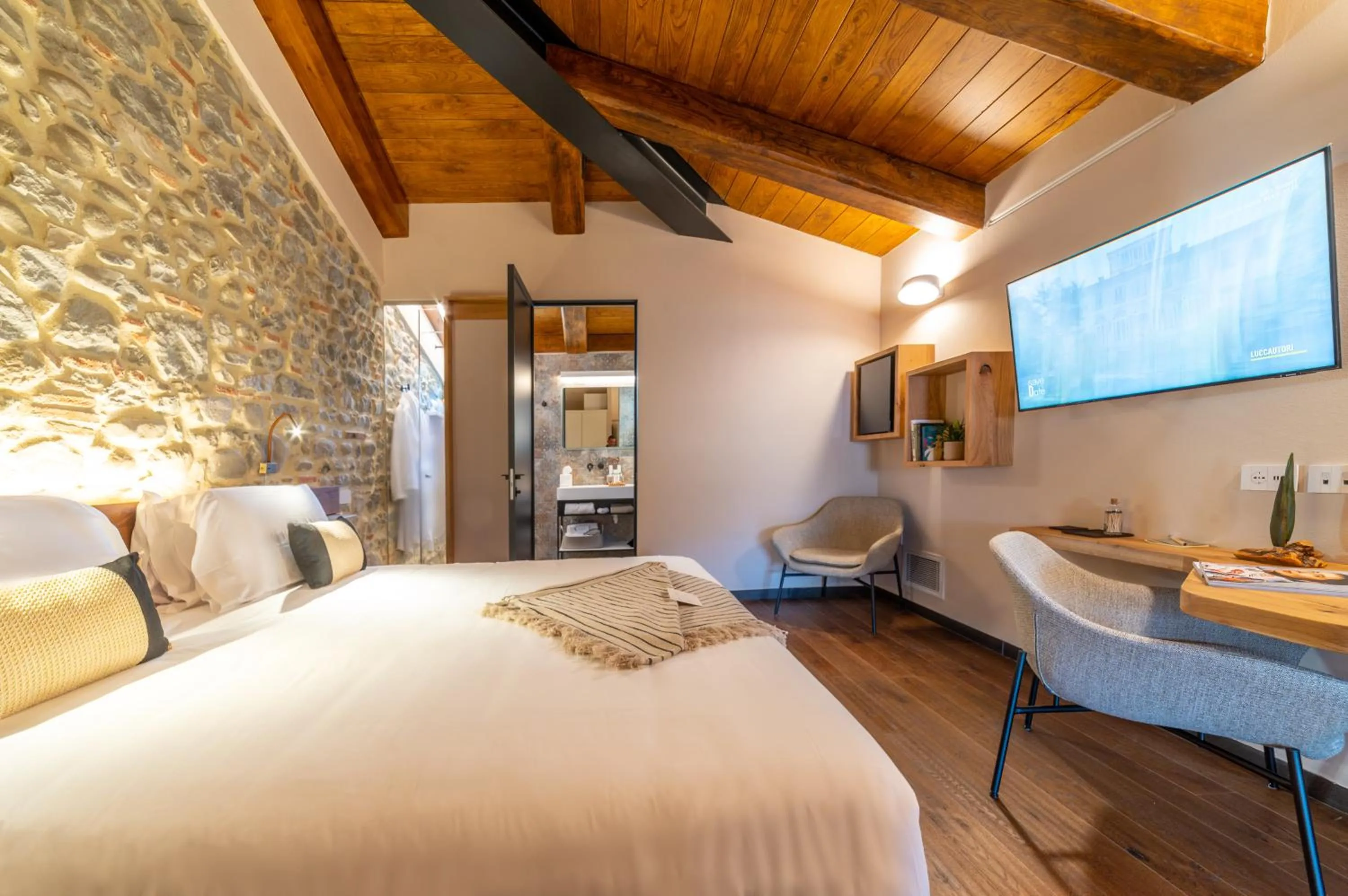 Photo of the whole room, Bed in Via Roma 33 Tuscany Boutique Hotel & Spa - Adults Only