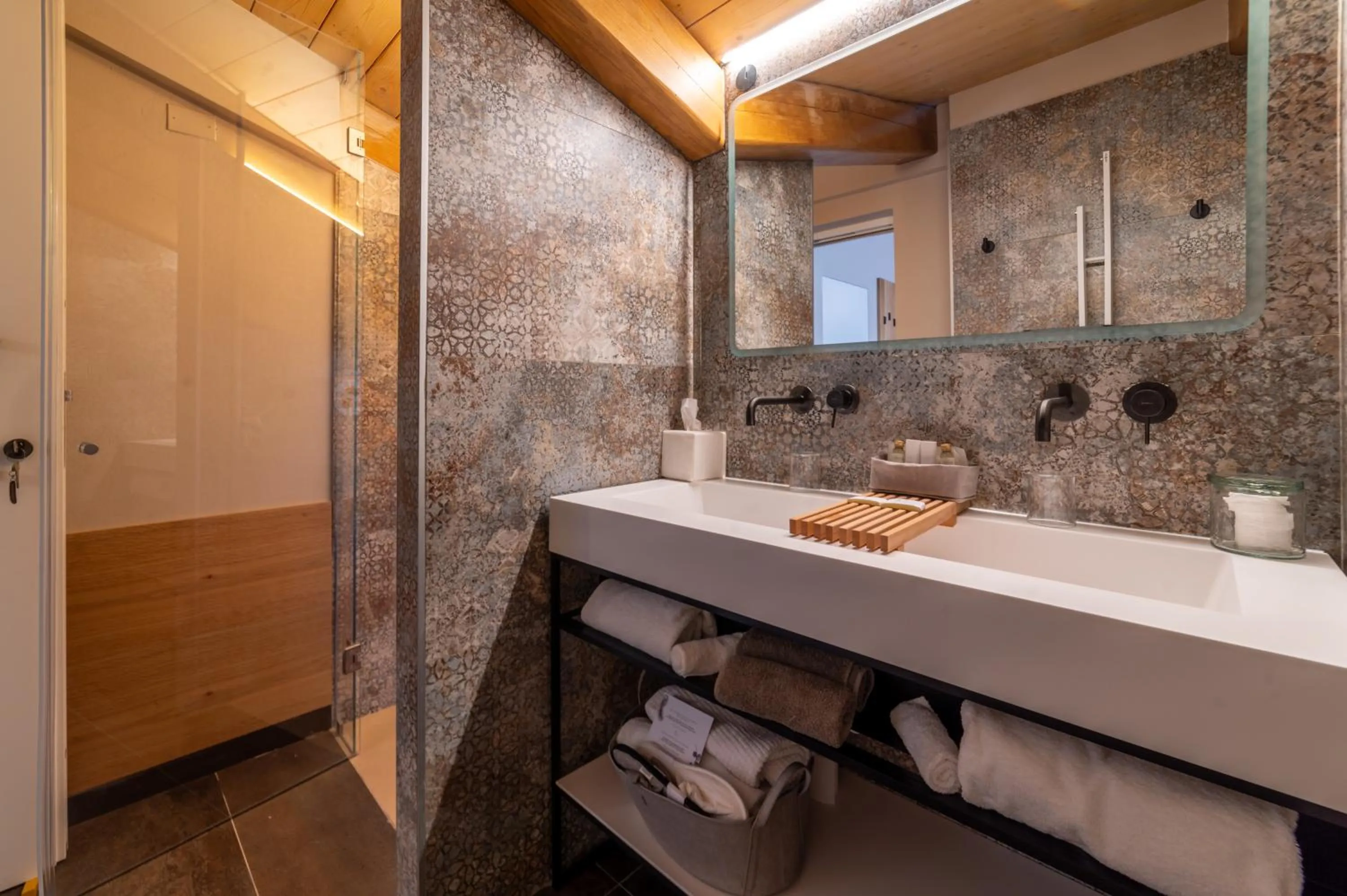 Bathroom in Via Roma 33 Tuscany Boutique Hotel & Spa - Adults Only