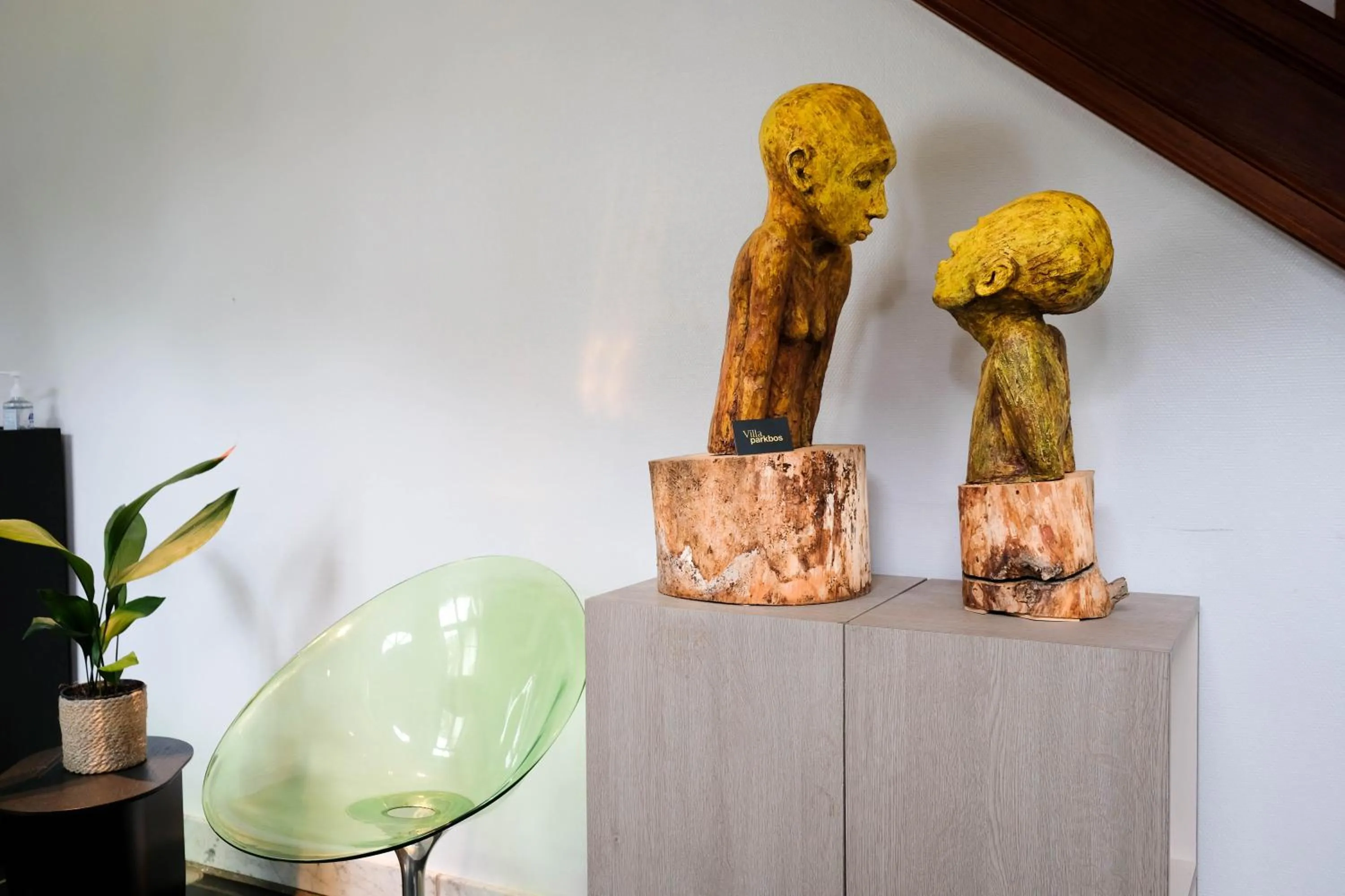 Facade/entrance in Villa Parkbos