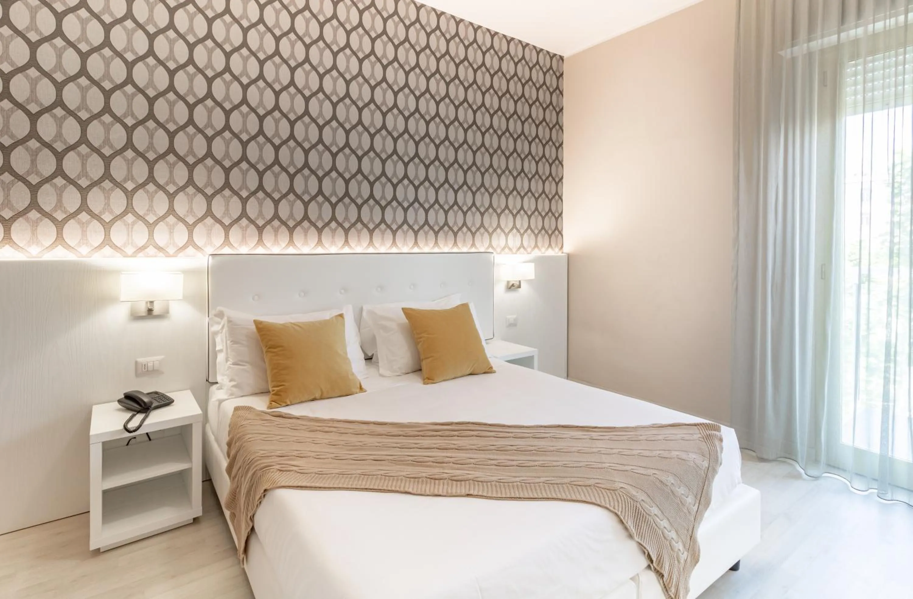 Photo of the whole room, Bed in Hotel Biancamano