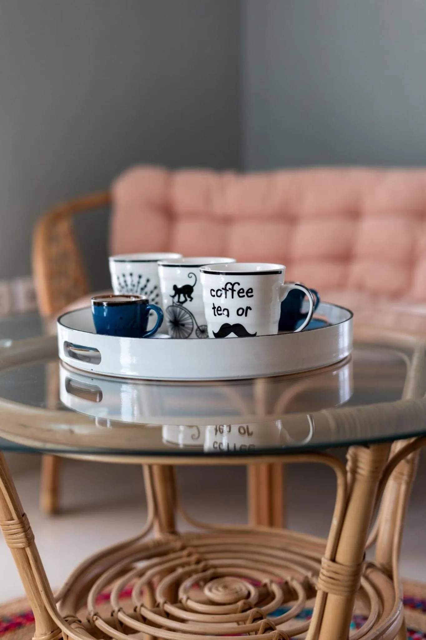 Coffee/tea facilities in Arsas Suites