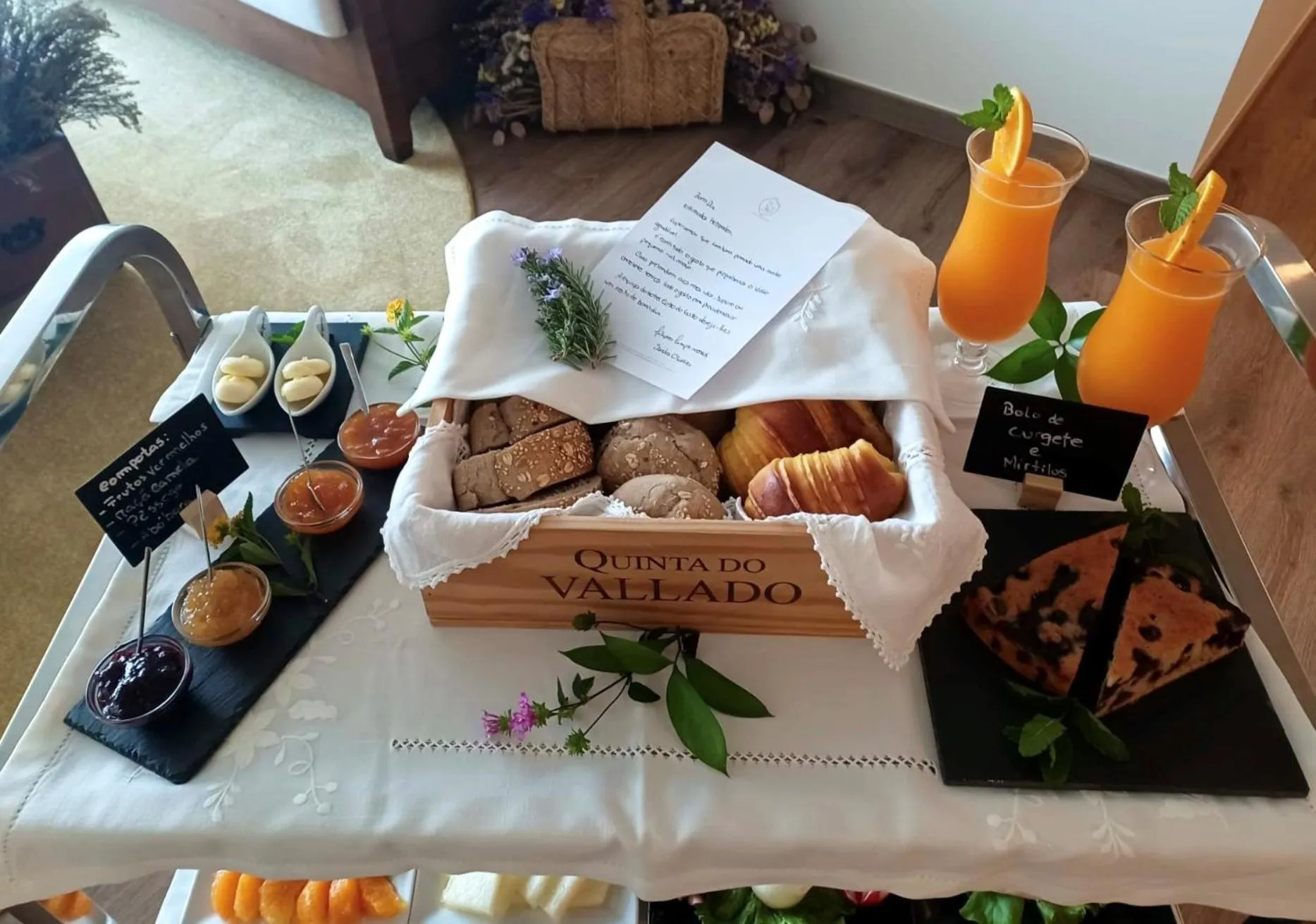 Breakfast in Hotel Cotto do Gatto