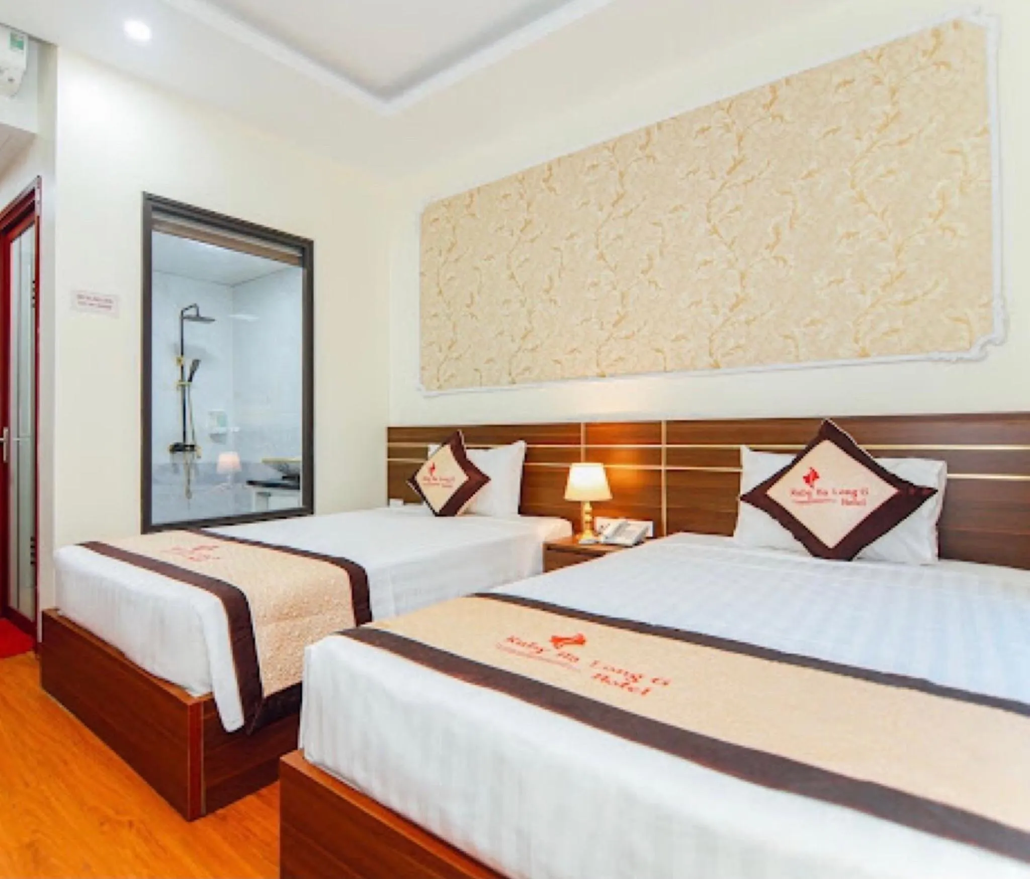 Bed in Ruby Halong 6 Hotel