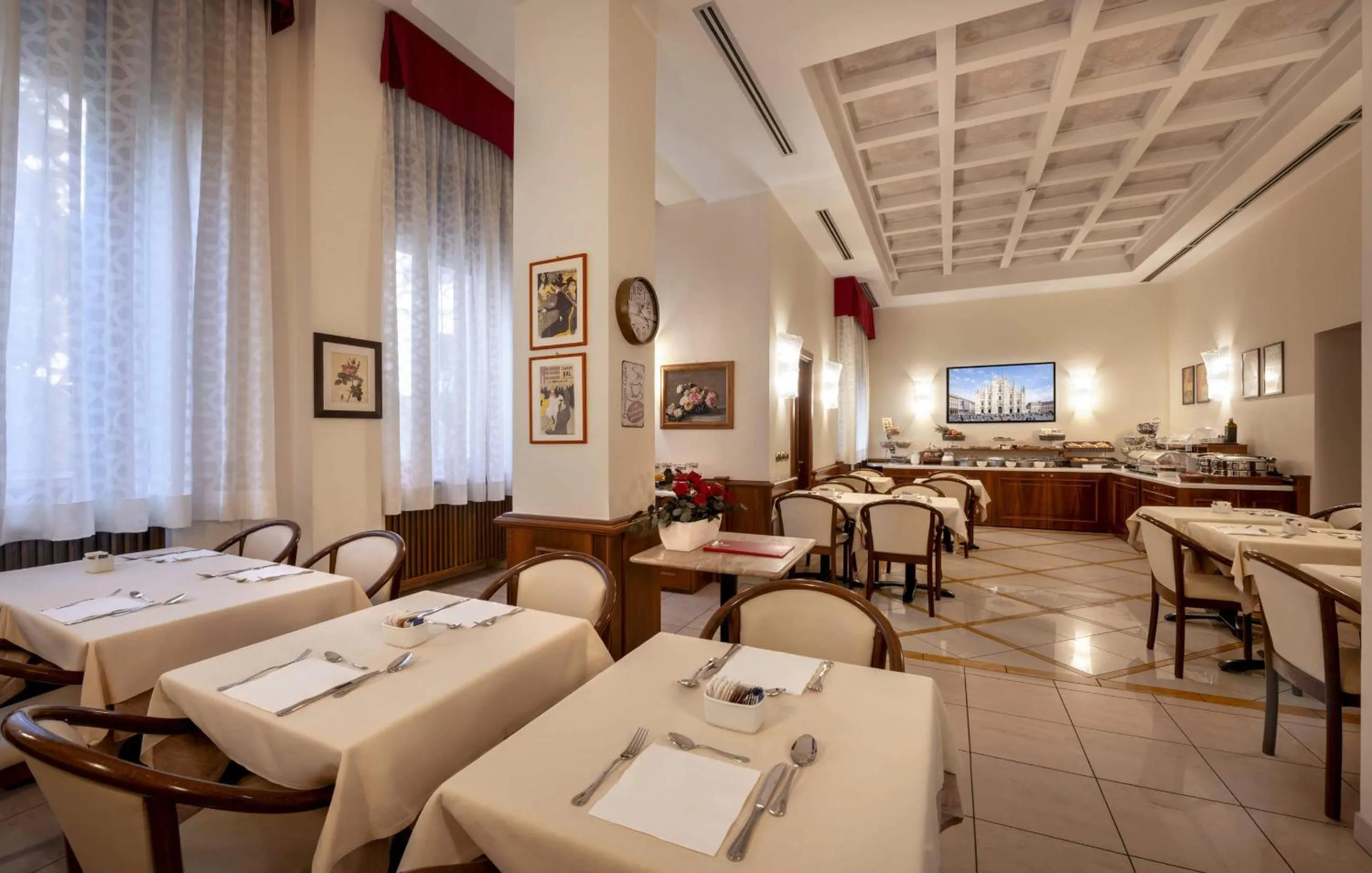 Breakfast in Lancaster Hotel