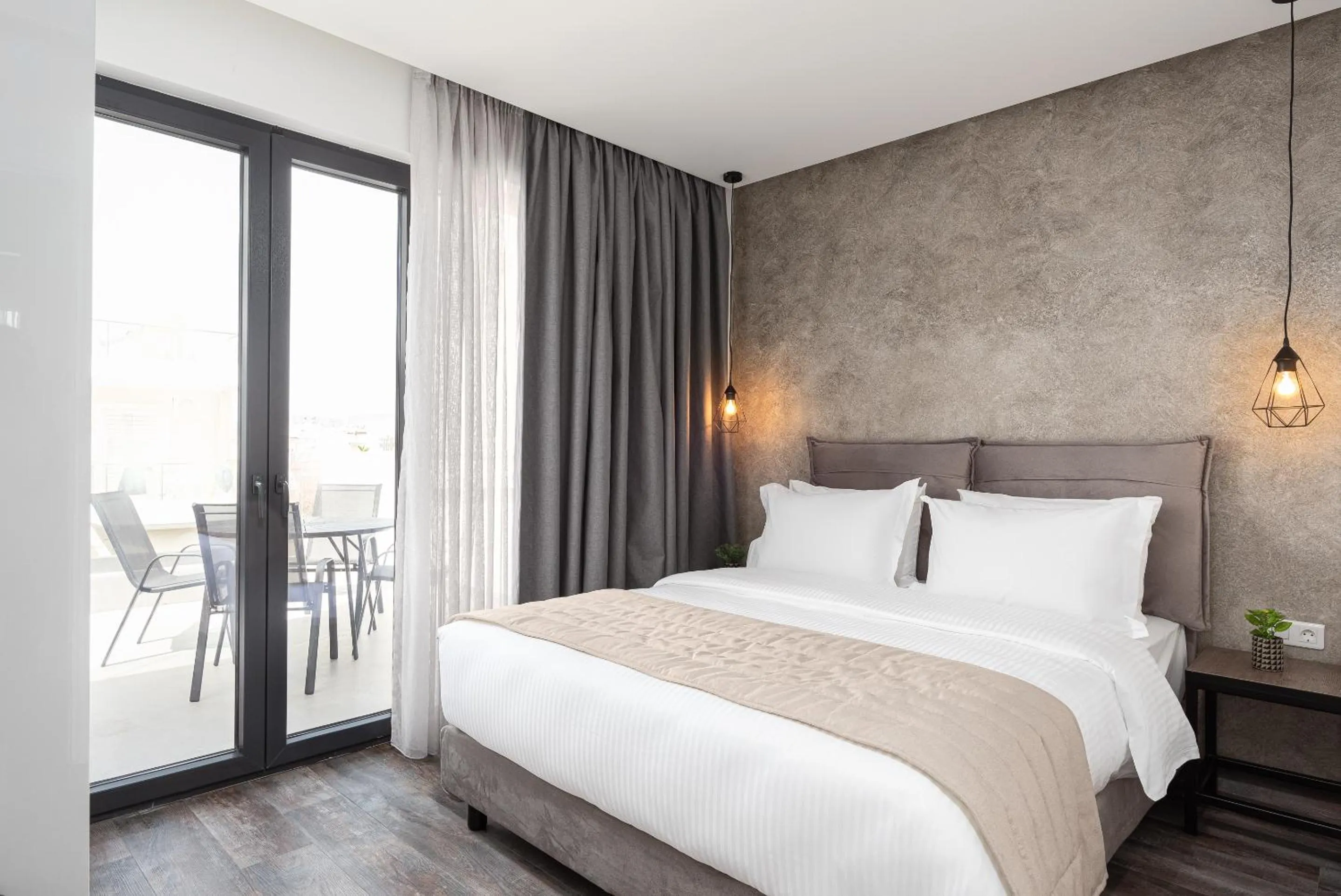 Bed in Athenian Spirit