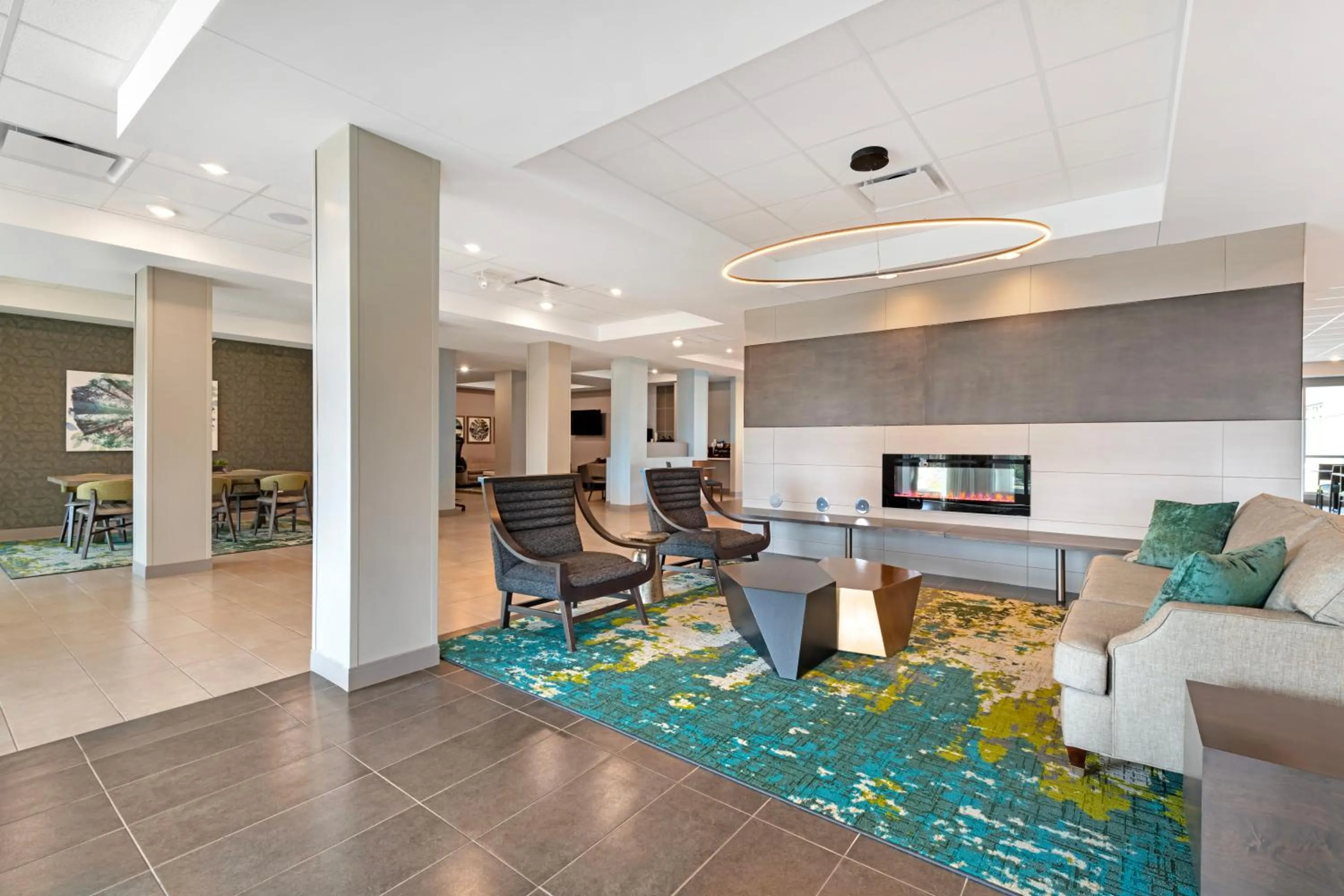 Lobby or reception in Best Western Plus Grand Rapids MN