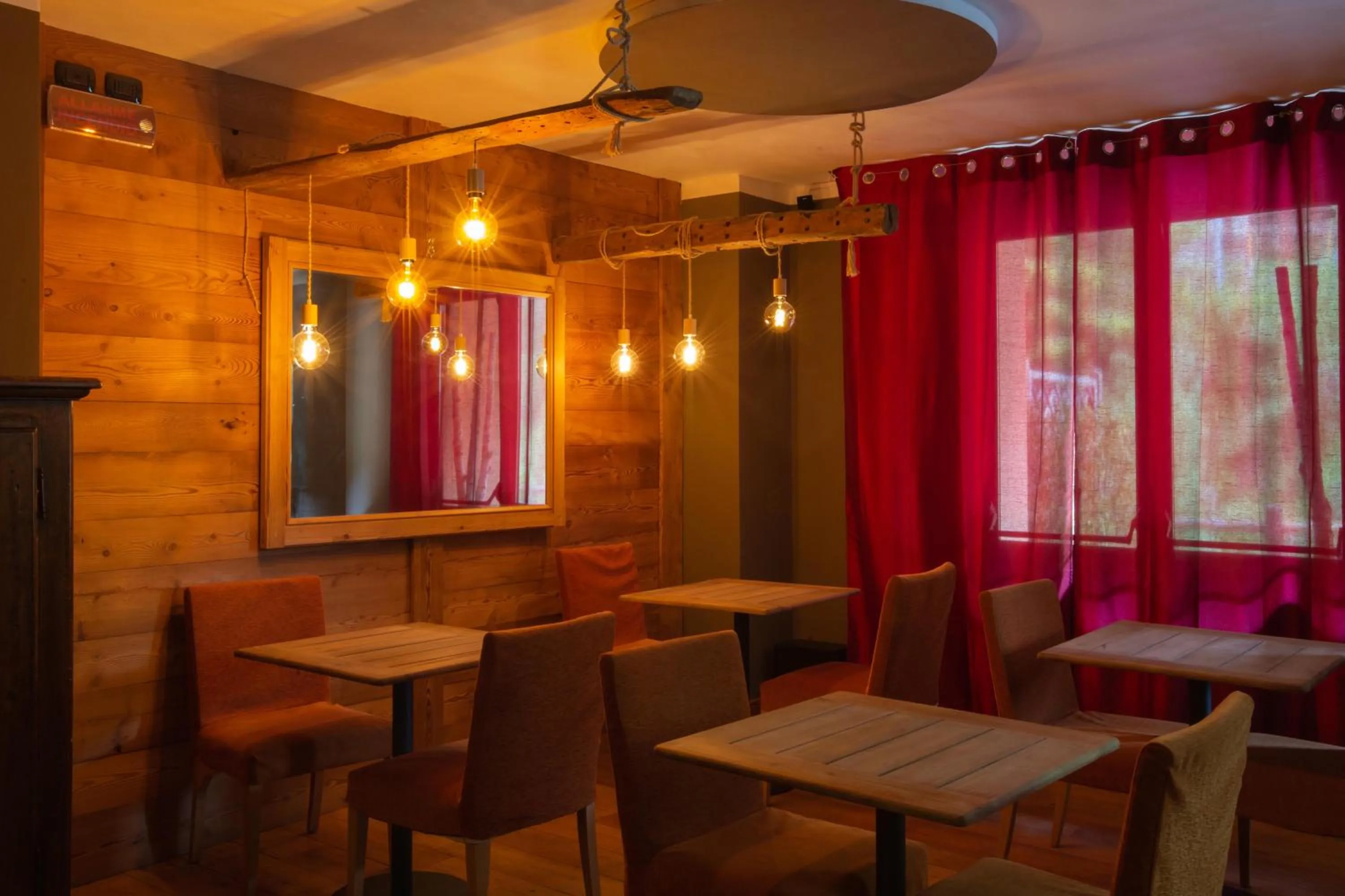 Restaurant/places to eat in Hotel Cristallo