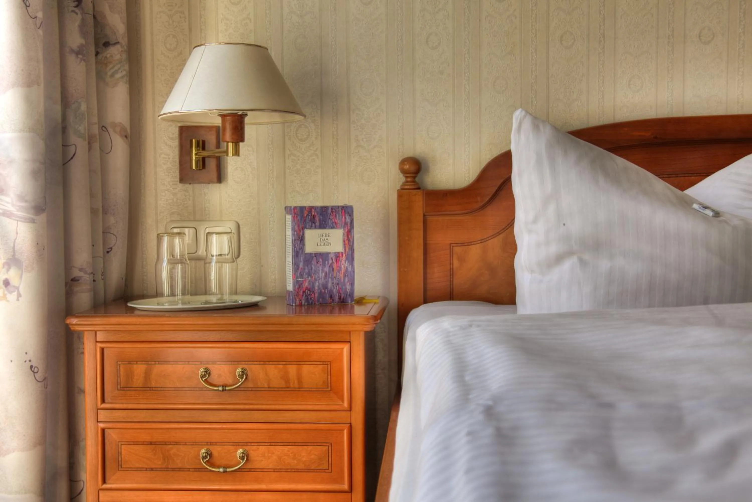 Bed in Hotel am Markt Altentreptow