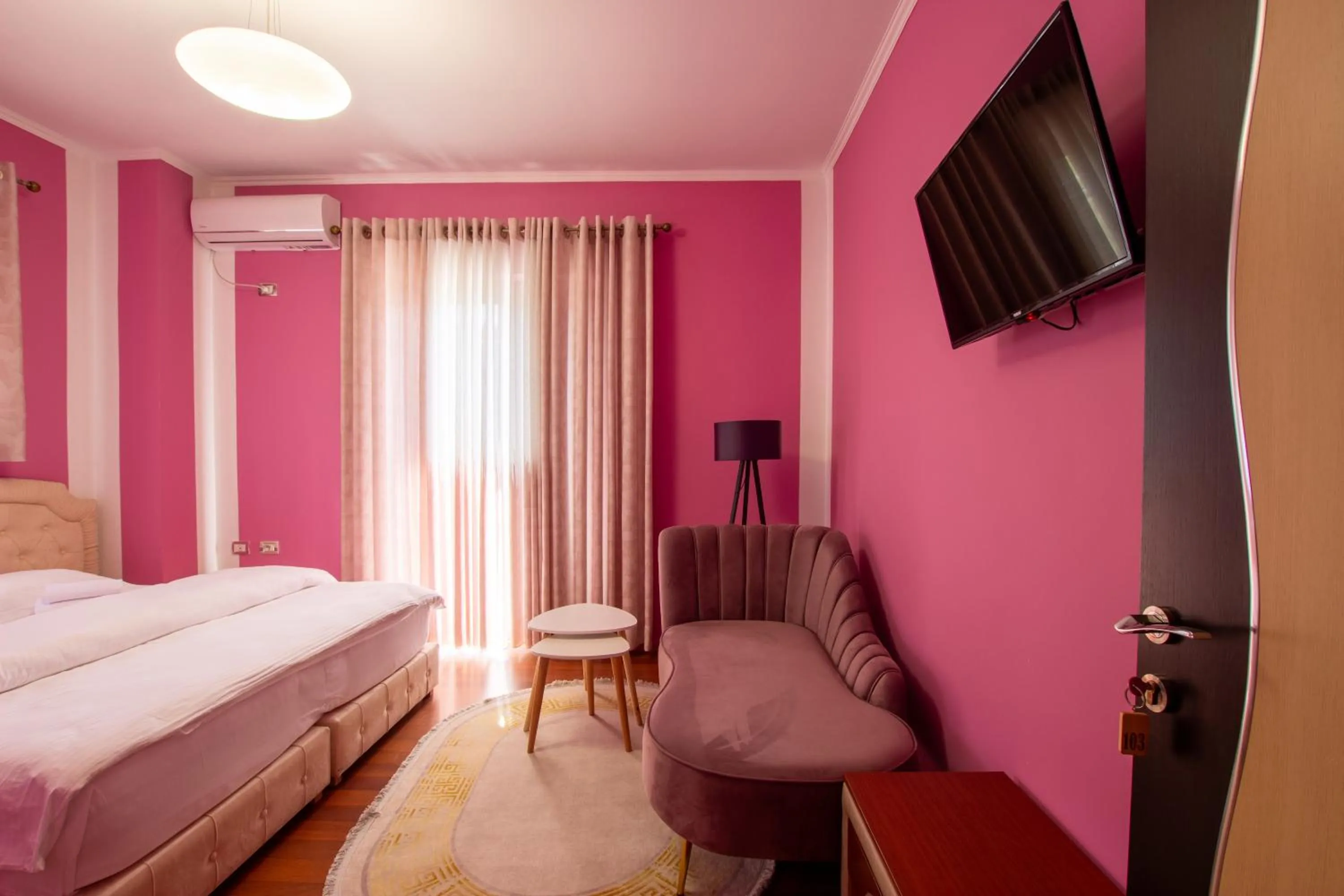 Bedroom, Bed in Bora Hotel