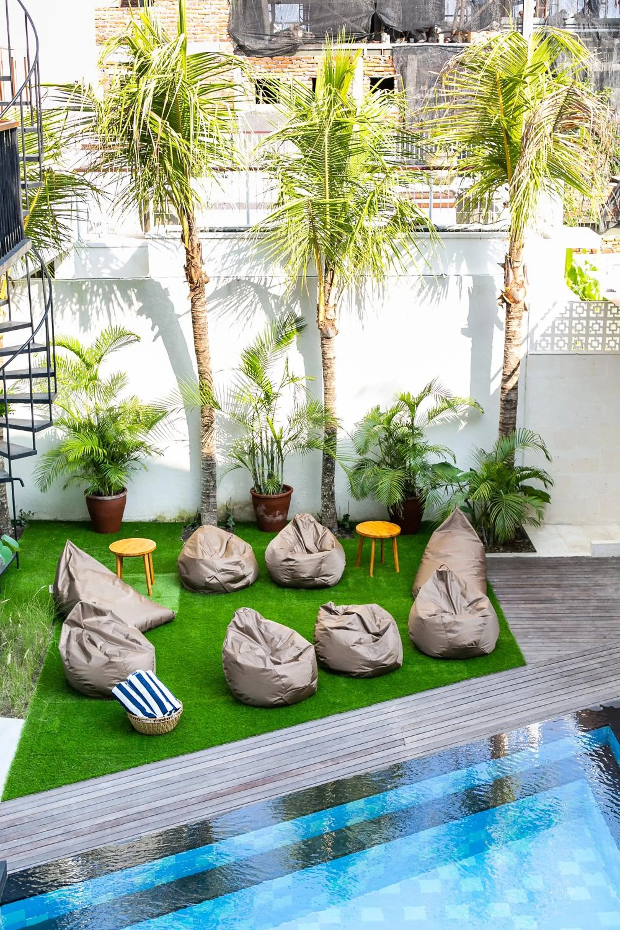 Garden view in Coco & Pineapple Pants Hostel