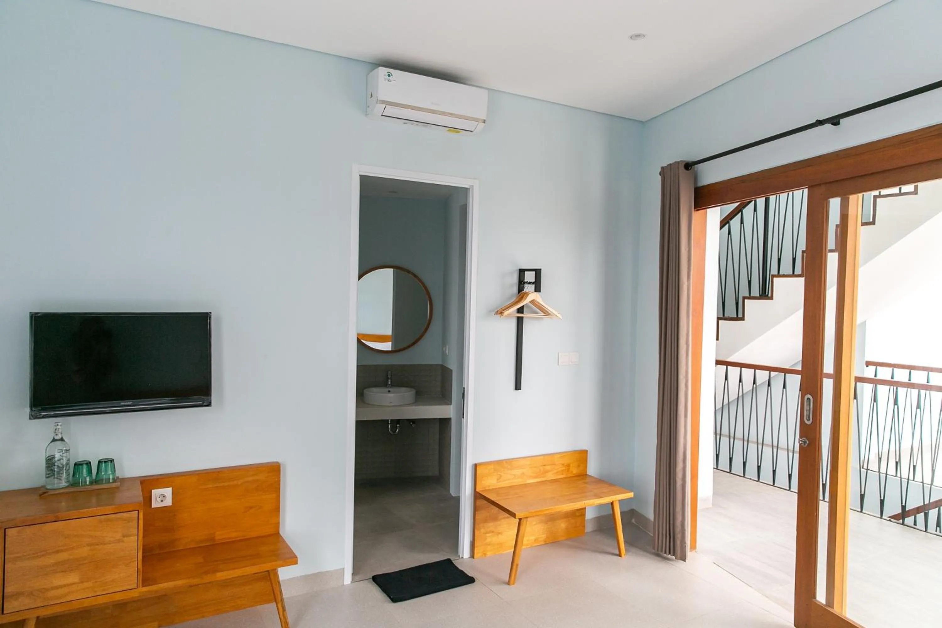 air conditioner in Coco & Pineapple Pants Hostel