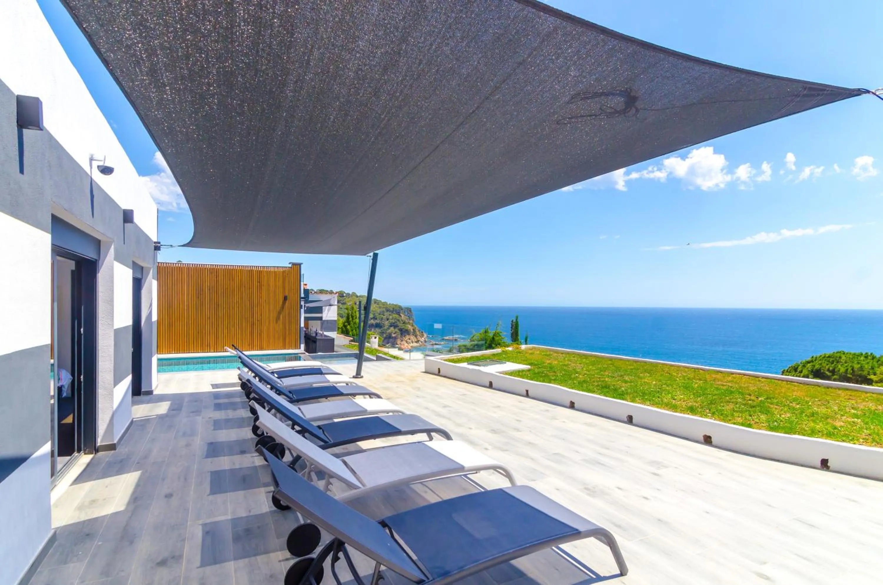 Balcony/Terrace in Seaside villa in Lloret de Mar with garden and pool view