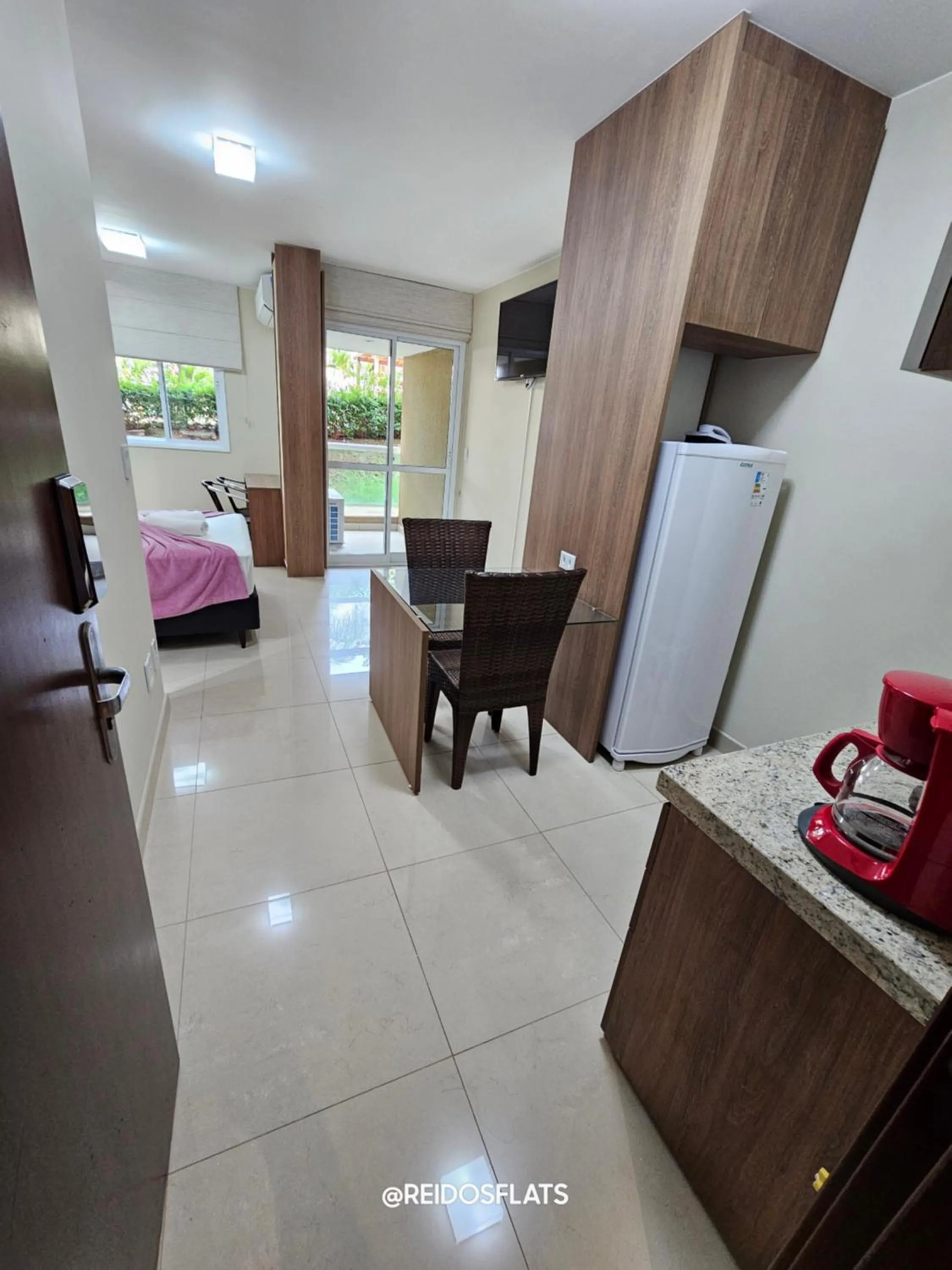 Bed in The Sun Resort By Rei dos Flats