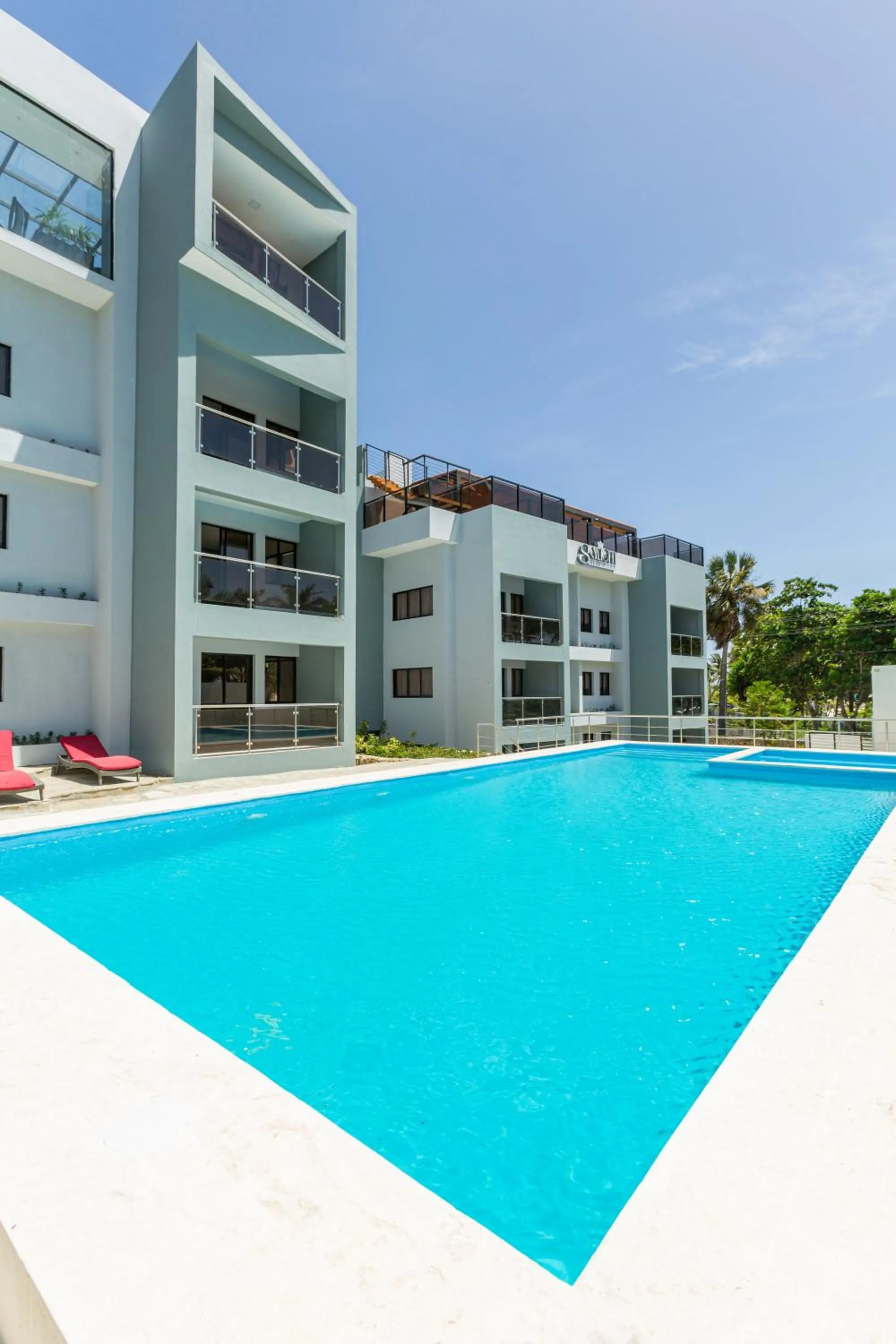 Skylight Suites Hotel