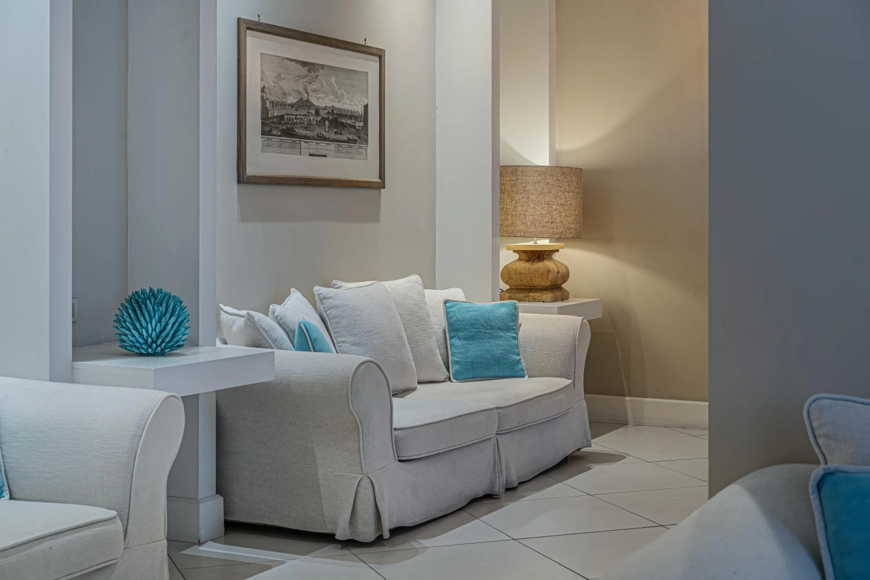 Seating area in Hotel Capri