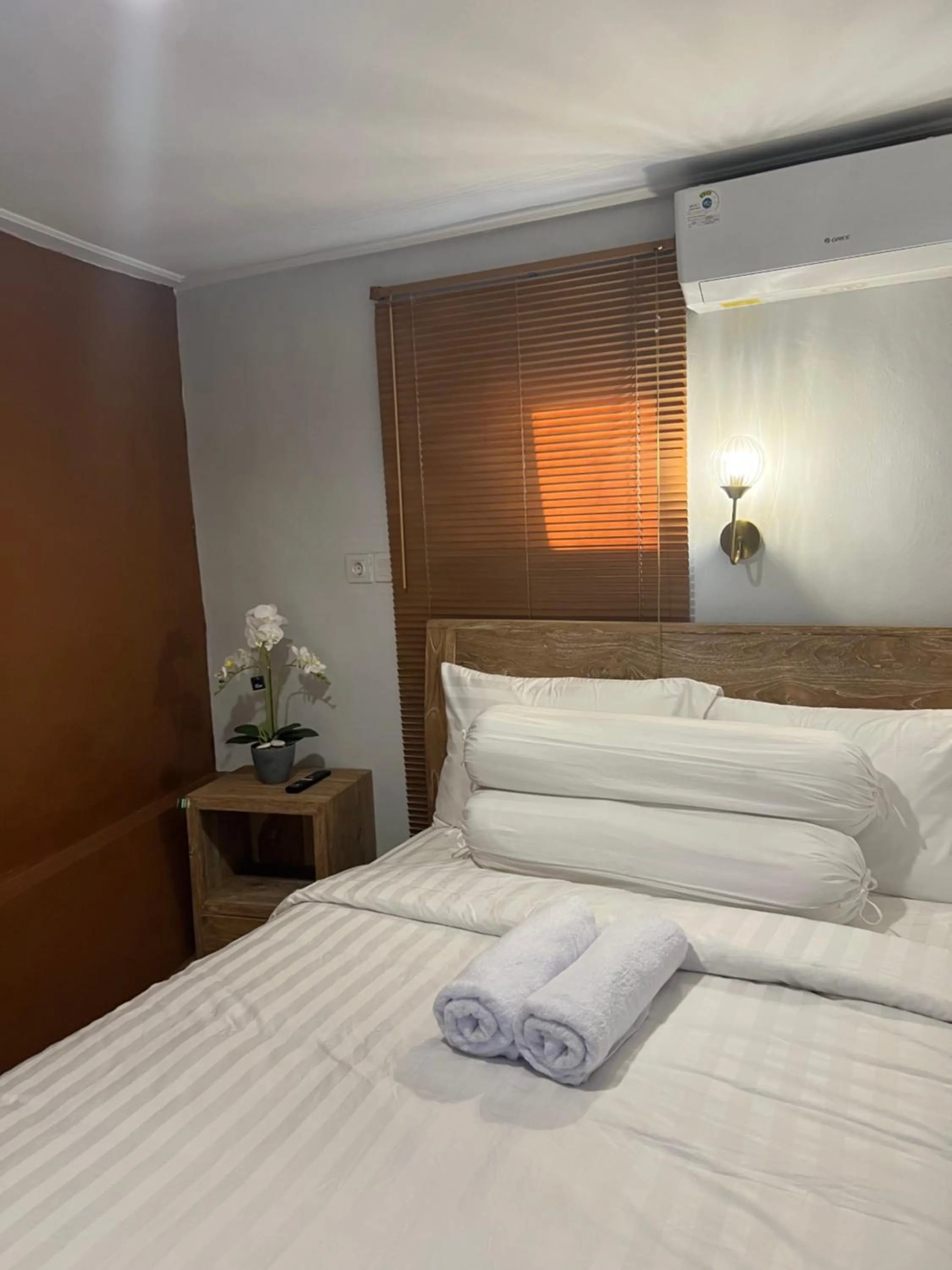 Bed in ADIKARA TROPICAL GARDEN