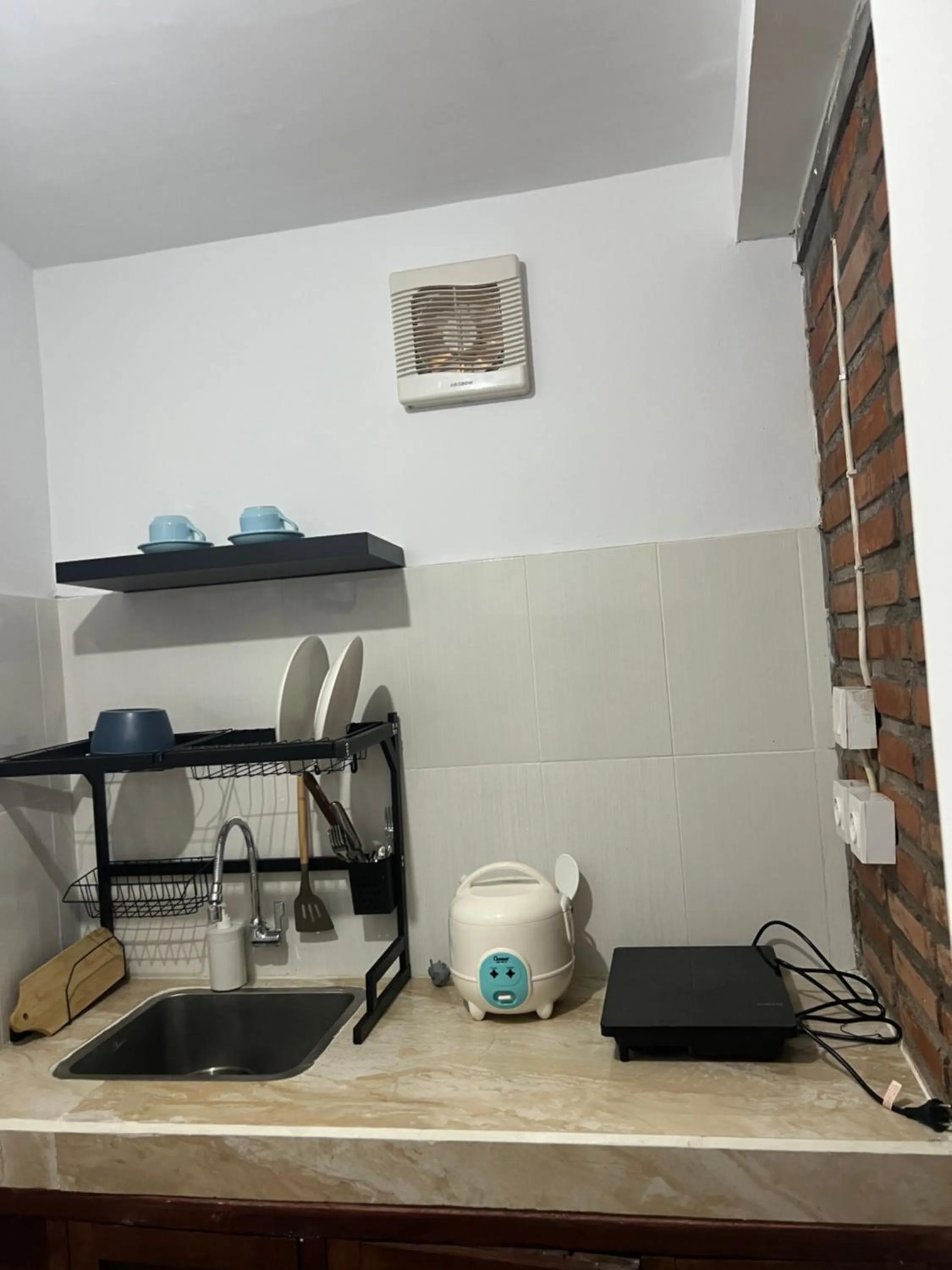 ADIKARA TROPICAL GARDEN