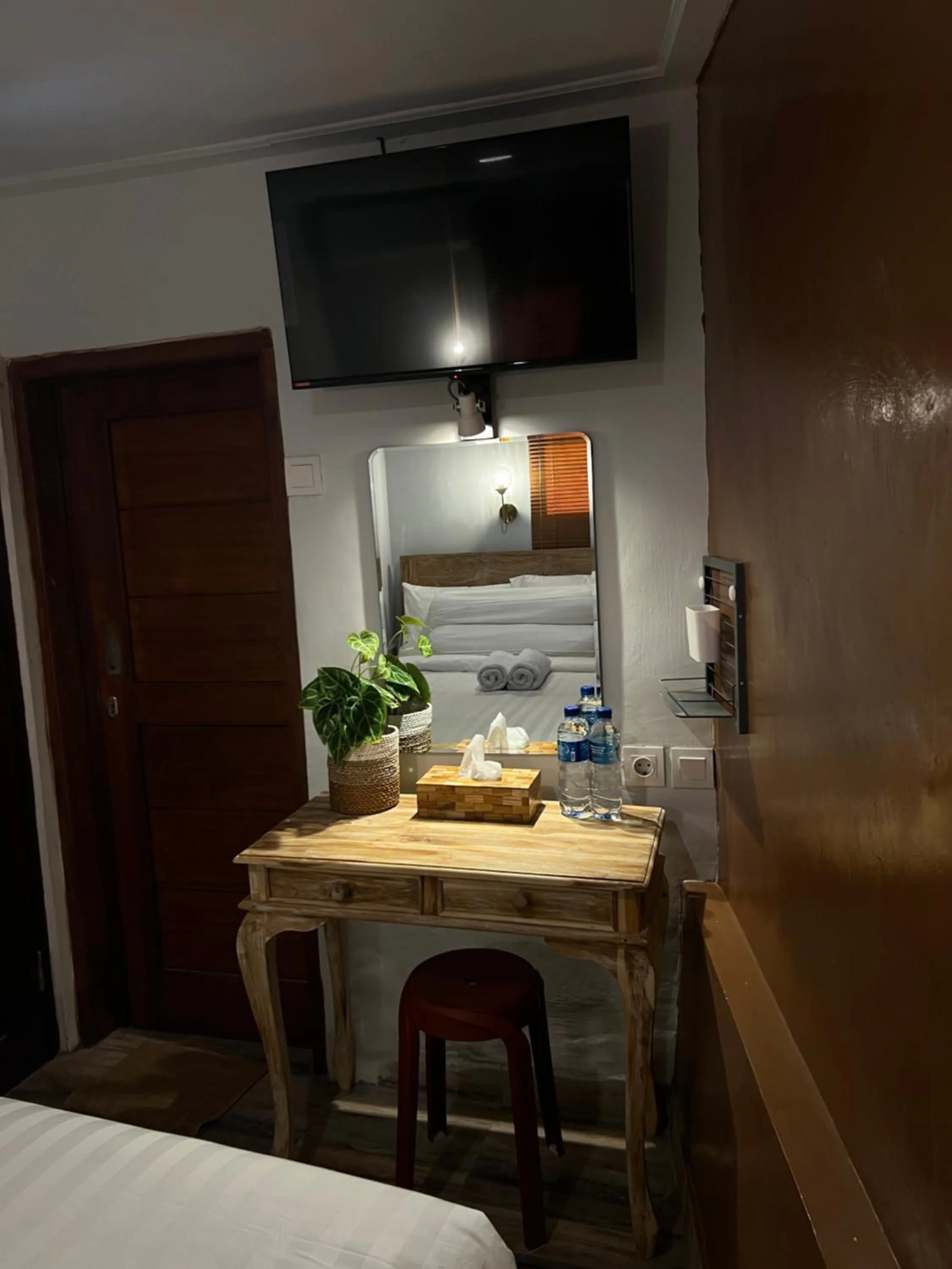 Bed in ADIKARA TROPICAL GARDEN