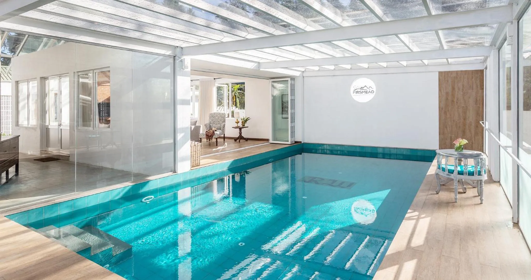 Swimming pool in W15 Lake Gregory