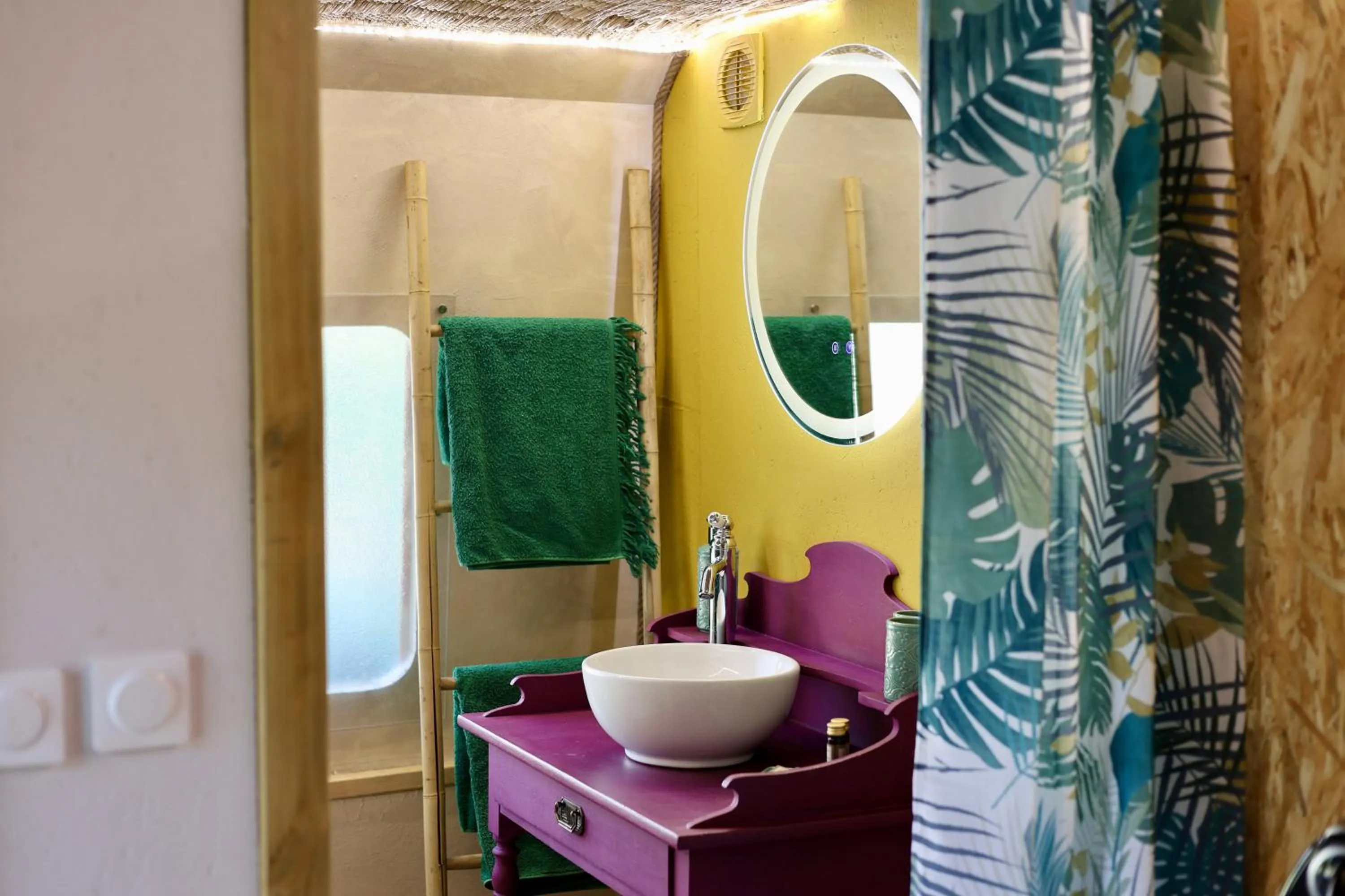Bathroom in Mas des muses