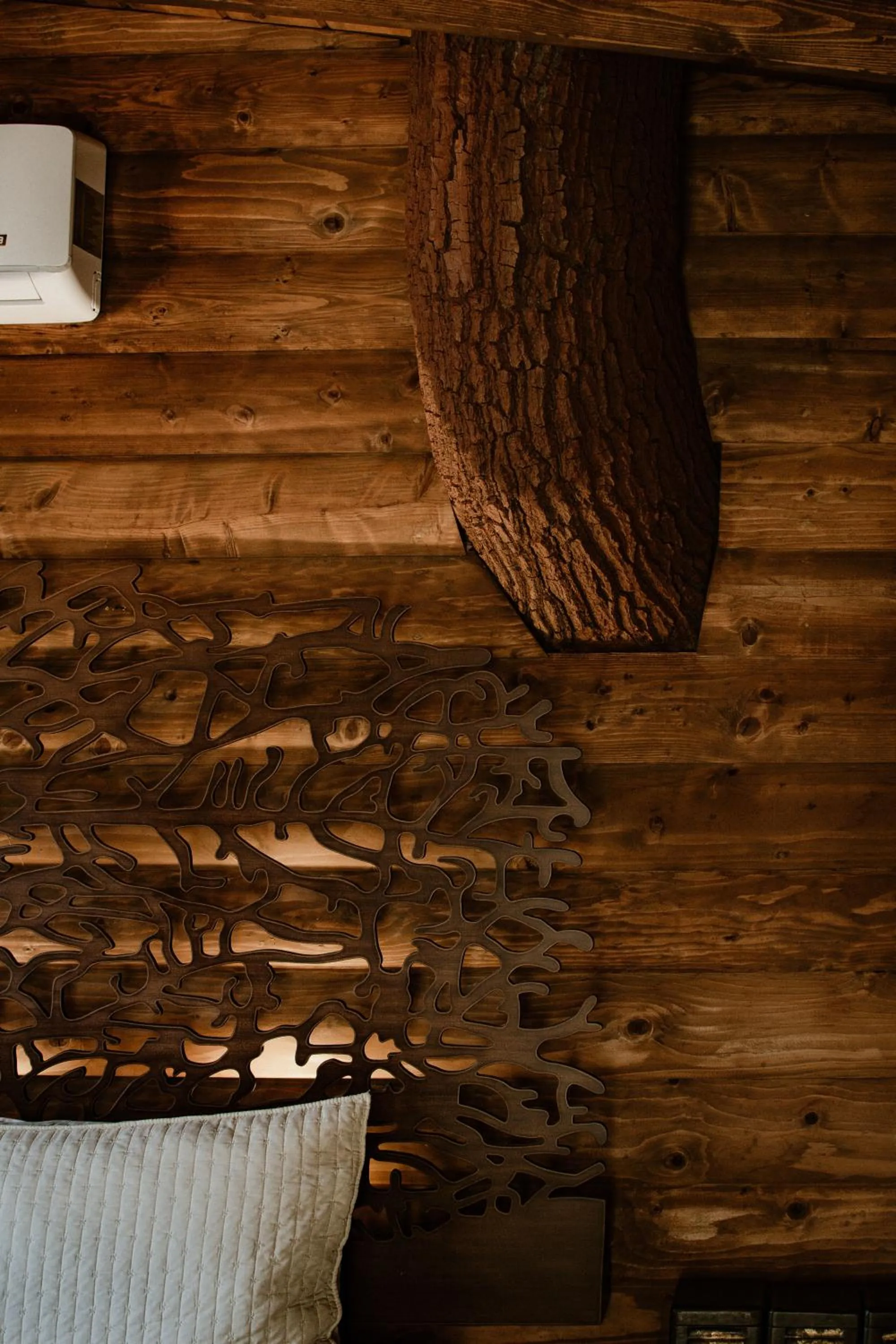 Decorative detail in Boskenvid Hotel - Romantic Treehouses & Skypool