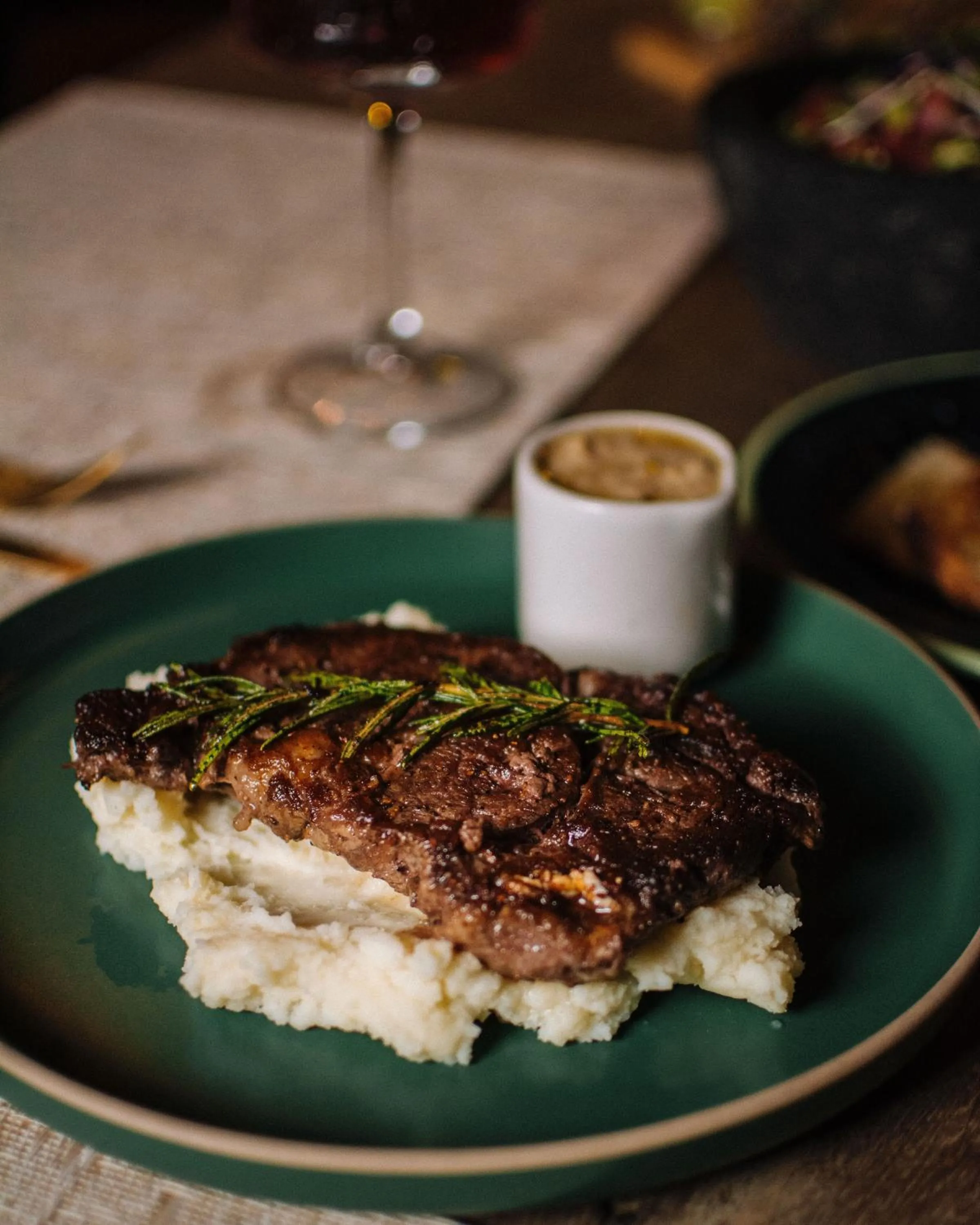 Restaurant/places to eat in Boskenvid Hotel - Romantic Treehouses & Skypool