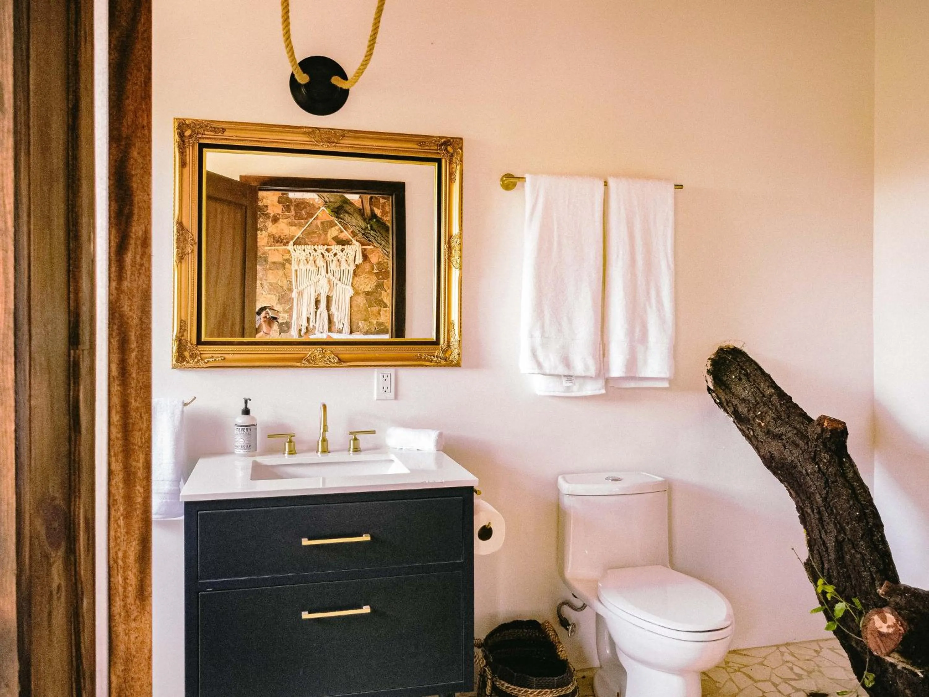 Bathroom in Boskenvid Hotel - Romantic Treehouses & Skypool