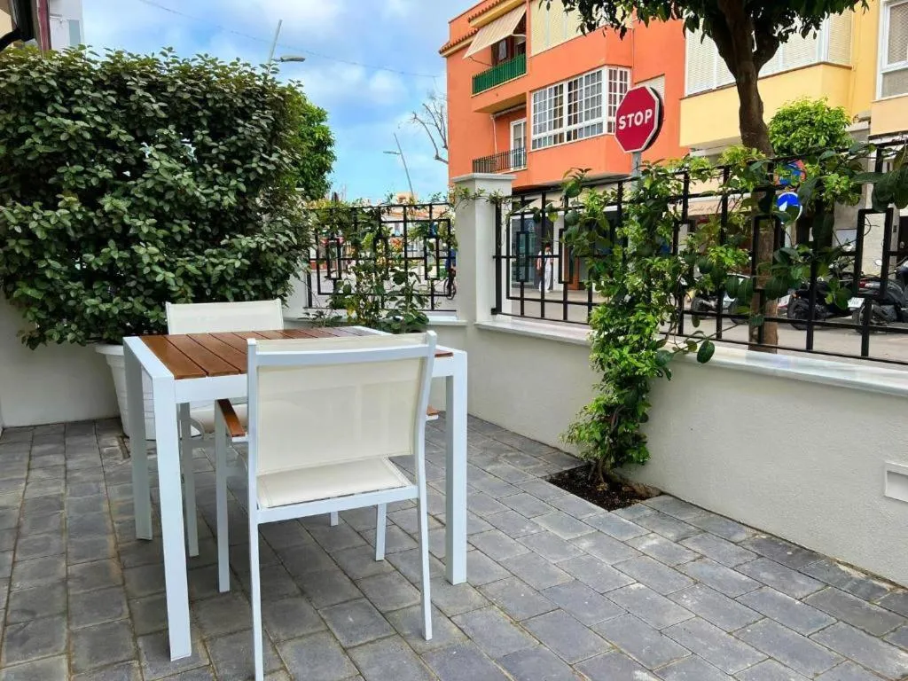 Property building in Apartamentos Turísticos La Plaza