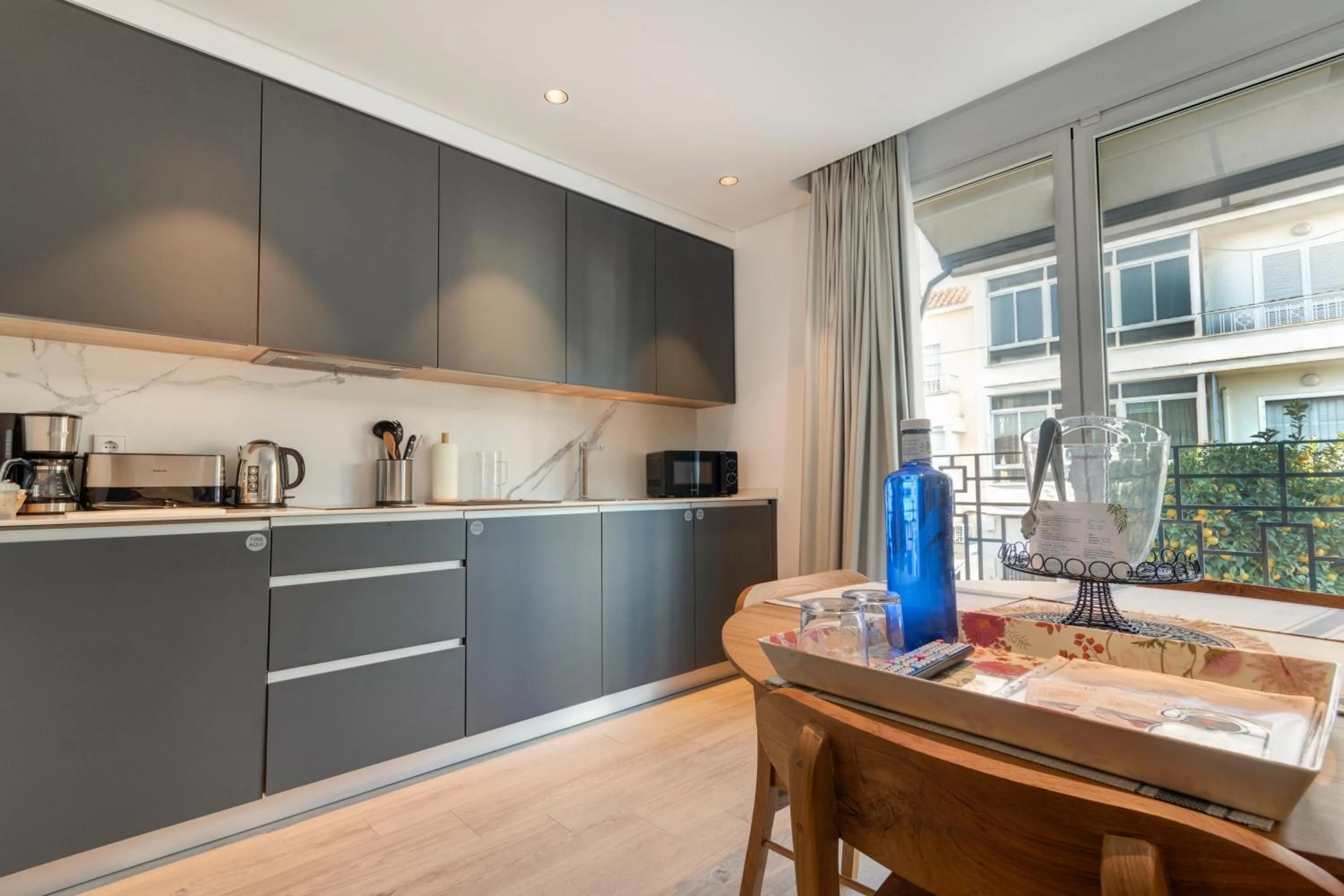 Photo of the whole room in Apartamentos Turísticos La Plaza