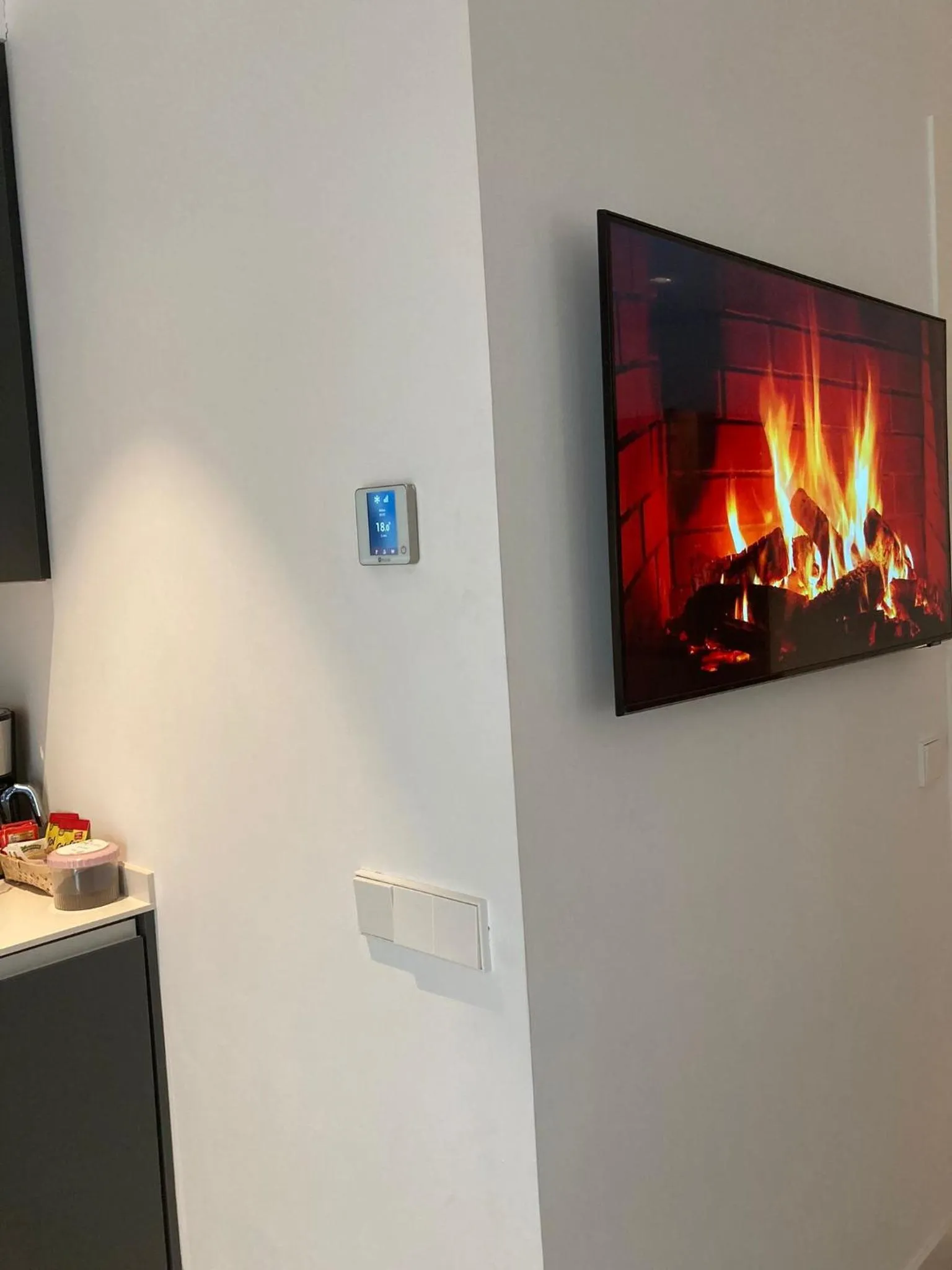 Communal lounge/ TV room in Apartamentos Turísticos La Plaza